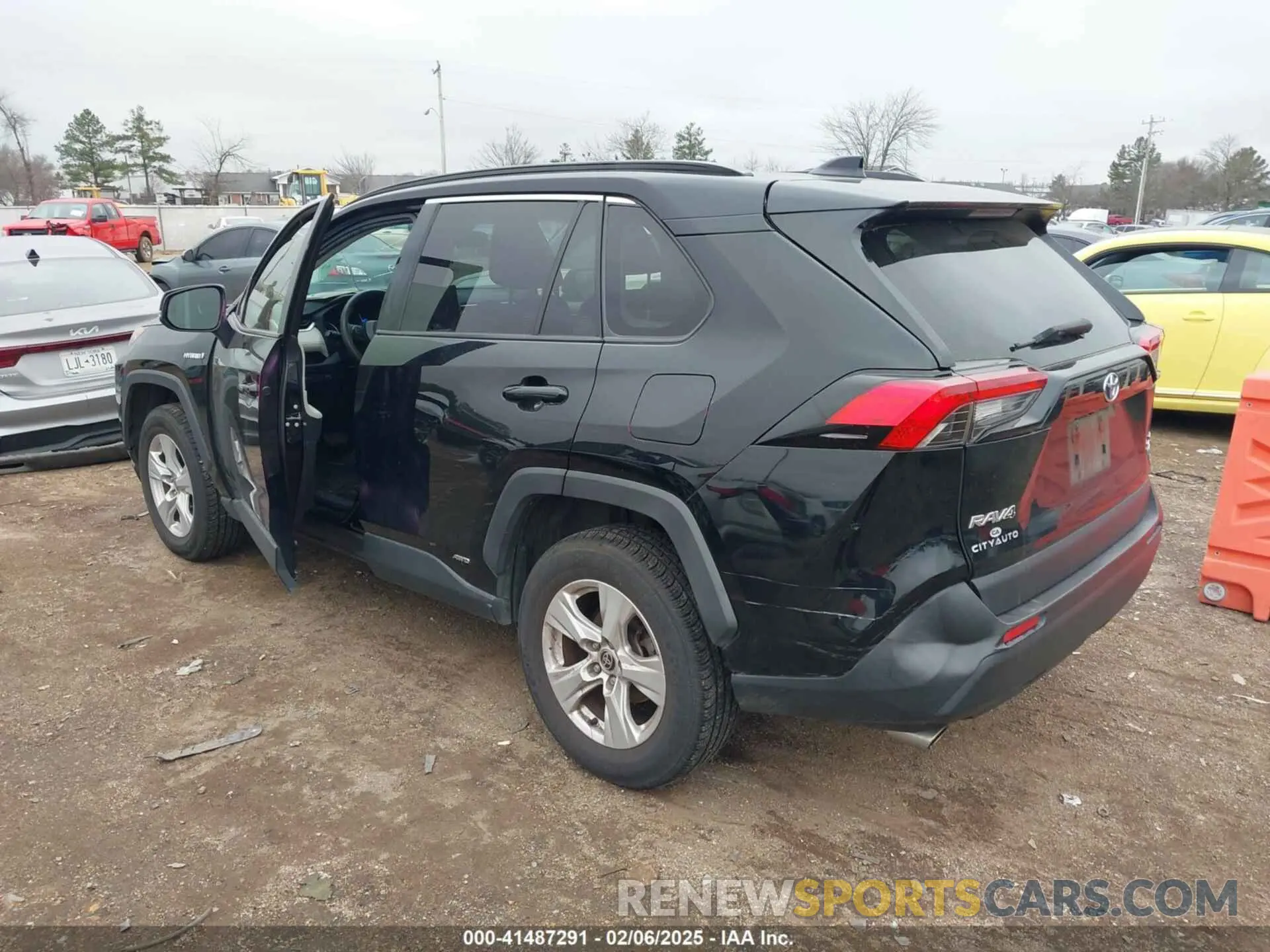 3 fotografías del automóvil dañado JTMR6RFV6LD001177 TOYOTA RAV4 HYBRID 2020