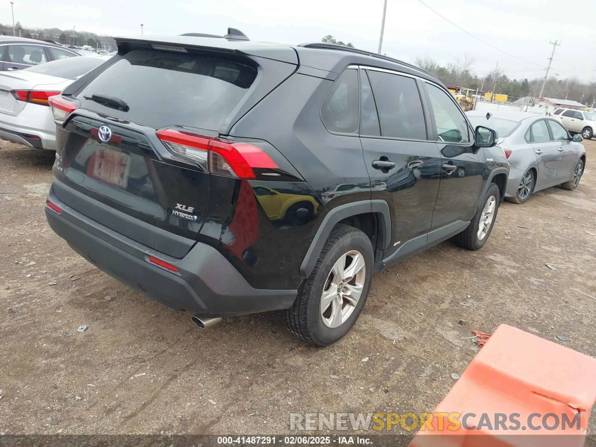 4 fotografías del automóvil dañado JTMR6RFV6LD001177 TOYOTA RAV4 HYBRID 2020
