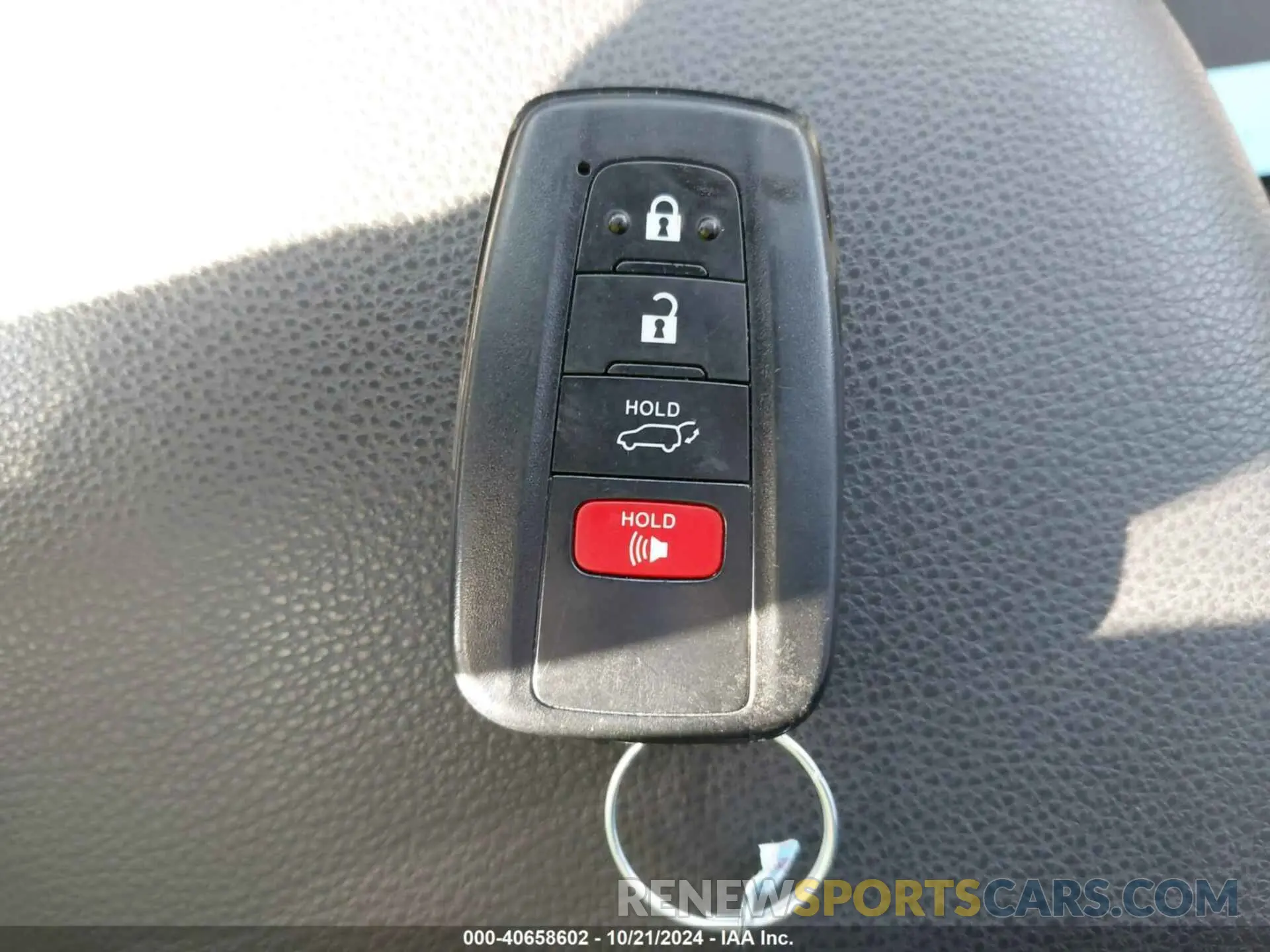 11 fotografías del automóvil dañado JTMRWRFV3LD059649 TOYOTA RAV4 HYBRID 2020