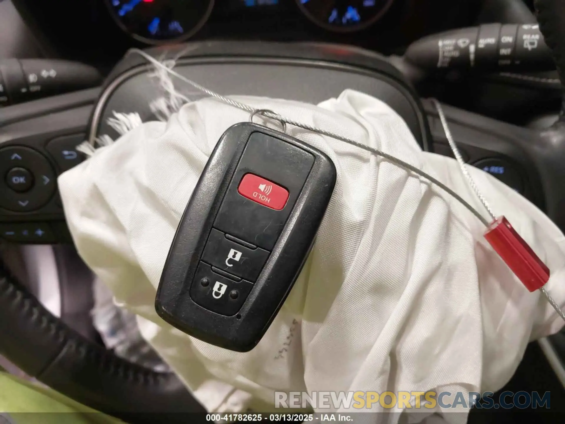 11 fotografías del automóvil dañado JTMRWRFV7LD070685 TOYOTA RAV4 HYBRID 2020