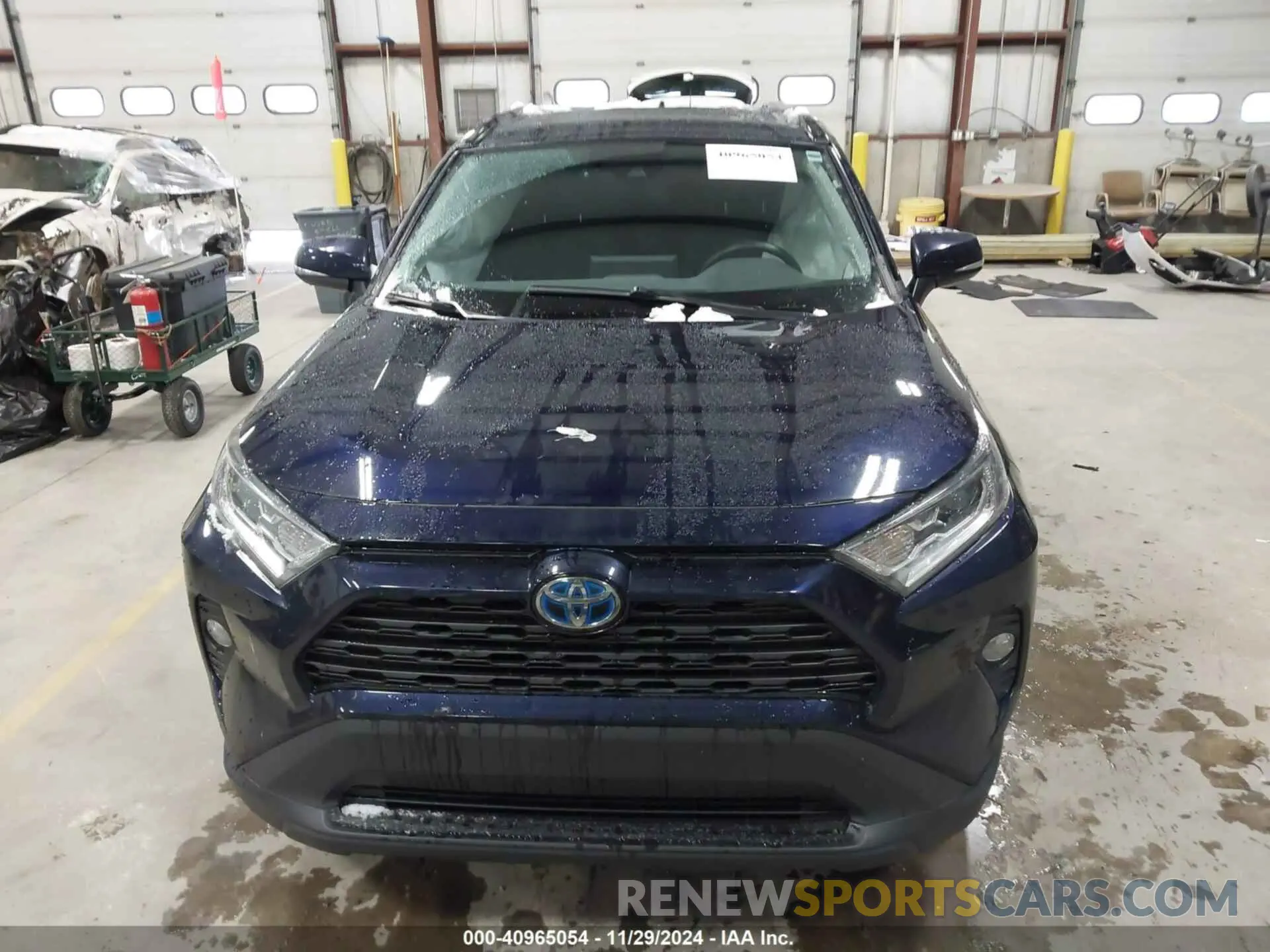 12 fotografías del automóvil dañado 2T3B6RFV1MW022637 TOYOTA RAV4 HYBRID 2021