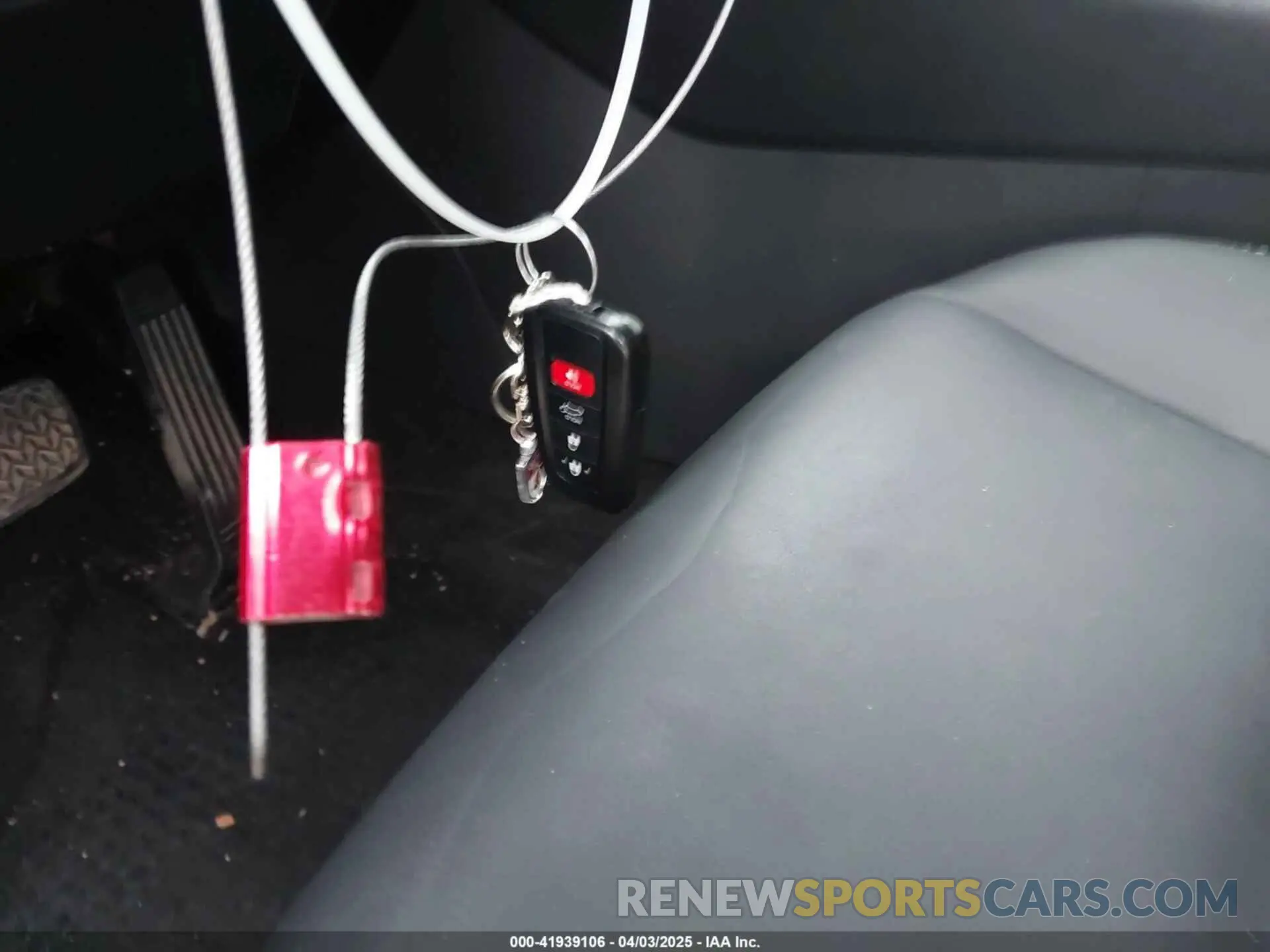 11 fotografías del automóvil dañado 2T3B6RFV6MW025288 TOYOTA RAV4 HYBRID 2021