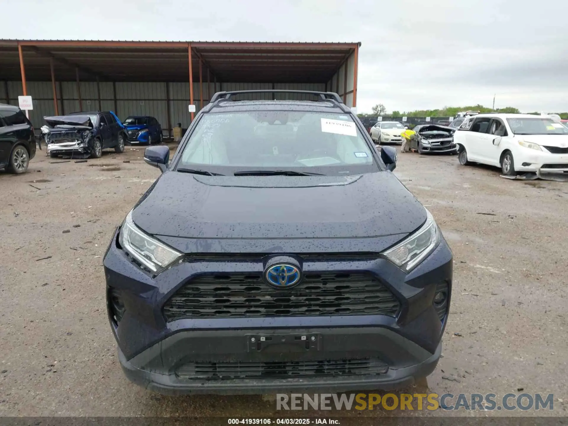 12 fotografías del automóvil dañado 2T3B6RFV6MW025288 TOYOTA RAV4 HYBRID 2021