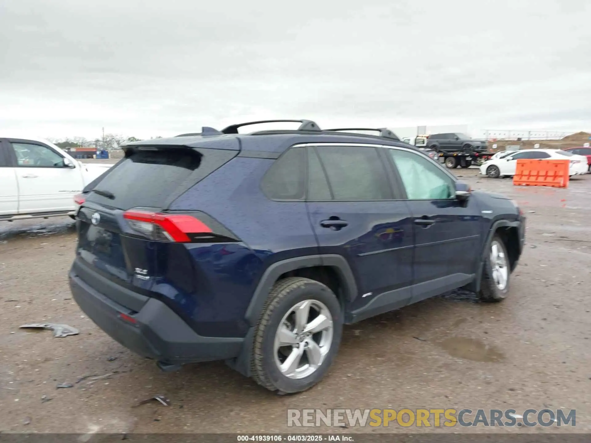 4 fotografías del automóvil dañado 2T3B6RFV6MW025288 TOYOTA RAV4 HYBRID 2021