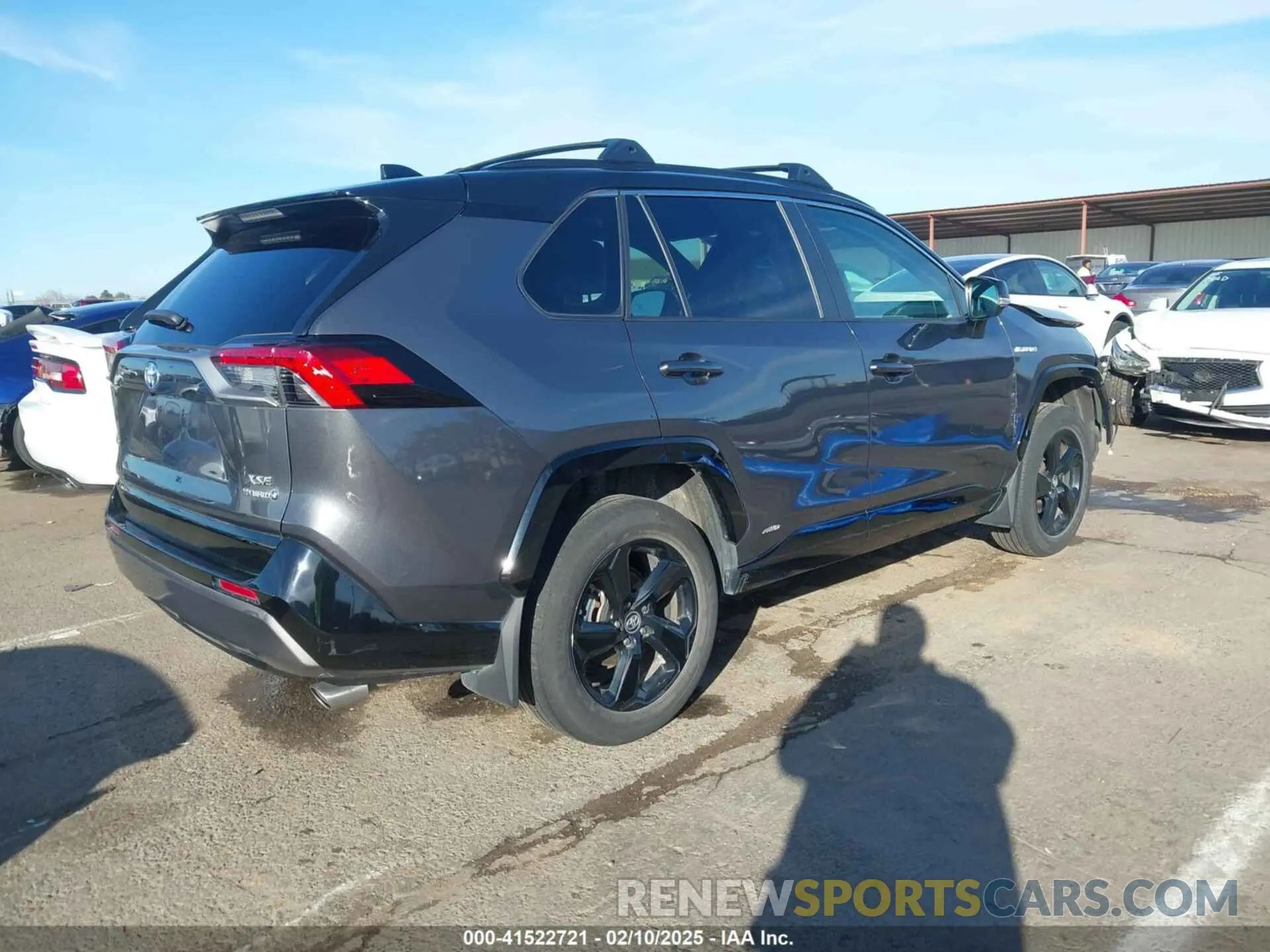 4 fotografías del automóvil dañado 2T3E6RFV0MW003784 TOYOTA RAV4 HYBRID 2021