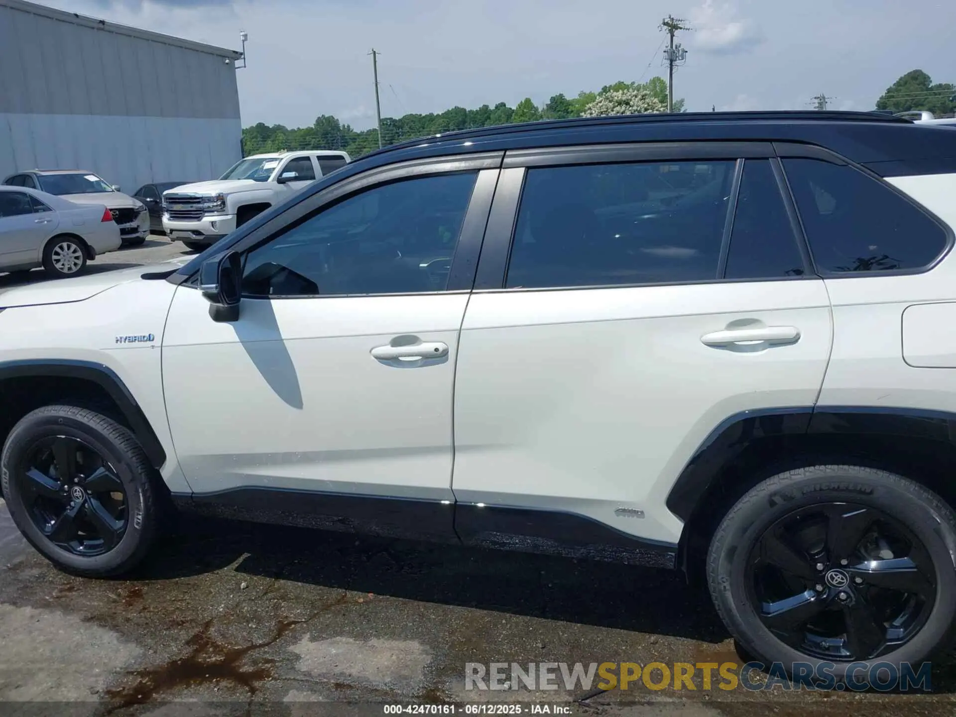 14 fotografías del automóvil dañado 2T3E6RFV1MW027642 TOYOTA RAV4 HYBRID 2021