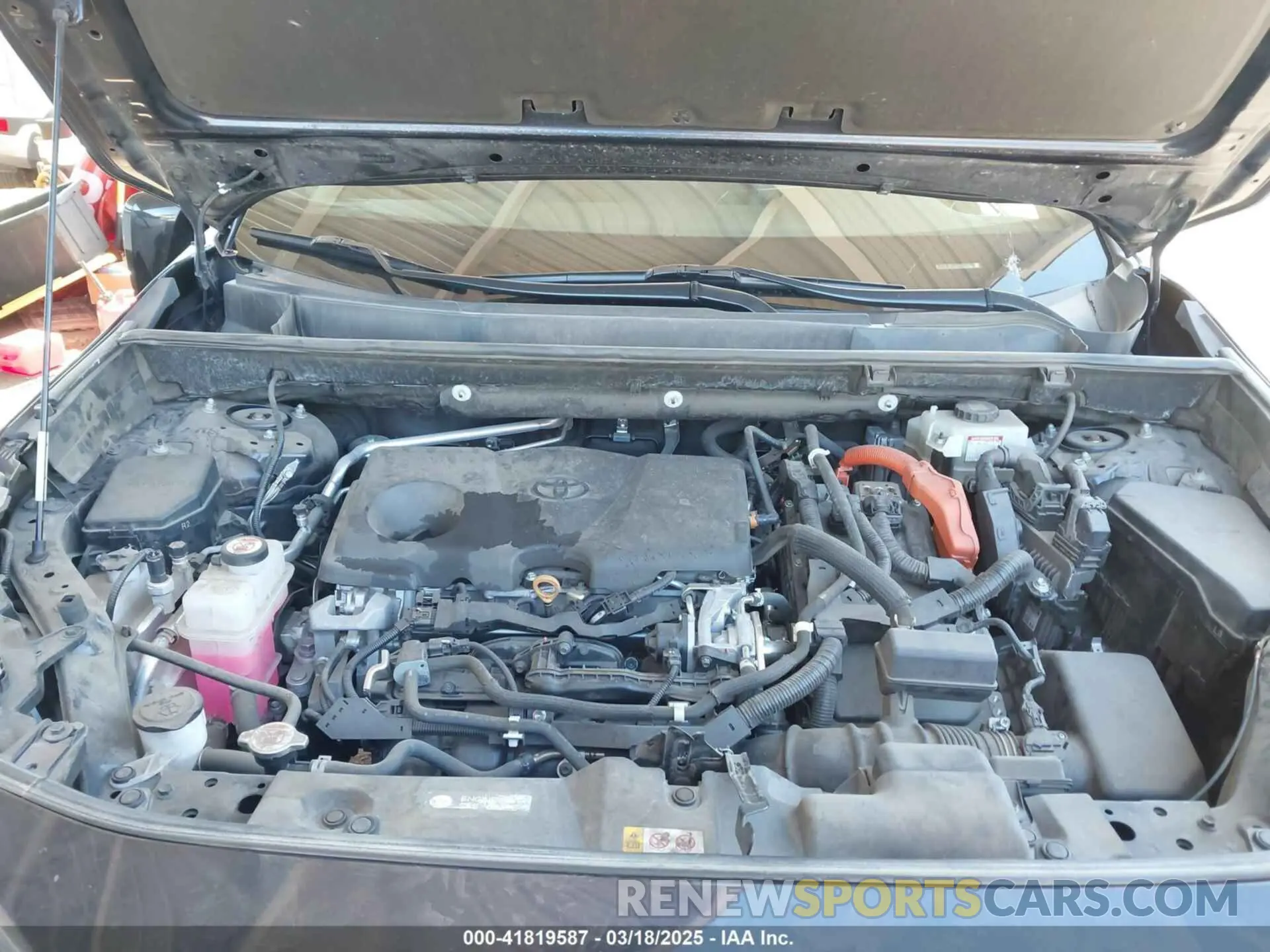 10 fotografías del automóvil dañado 2T3E6RFV2MW003947 TOYOTA RAV4 HYBRID 2021