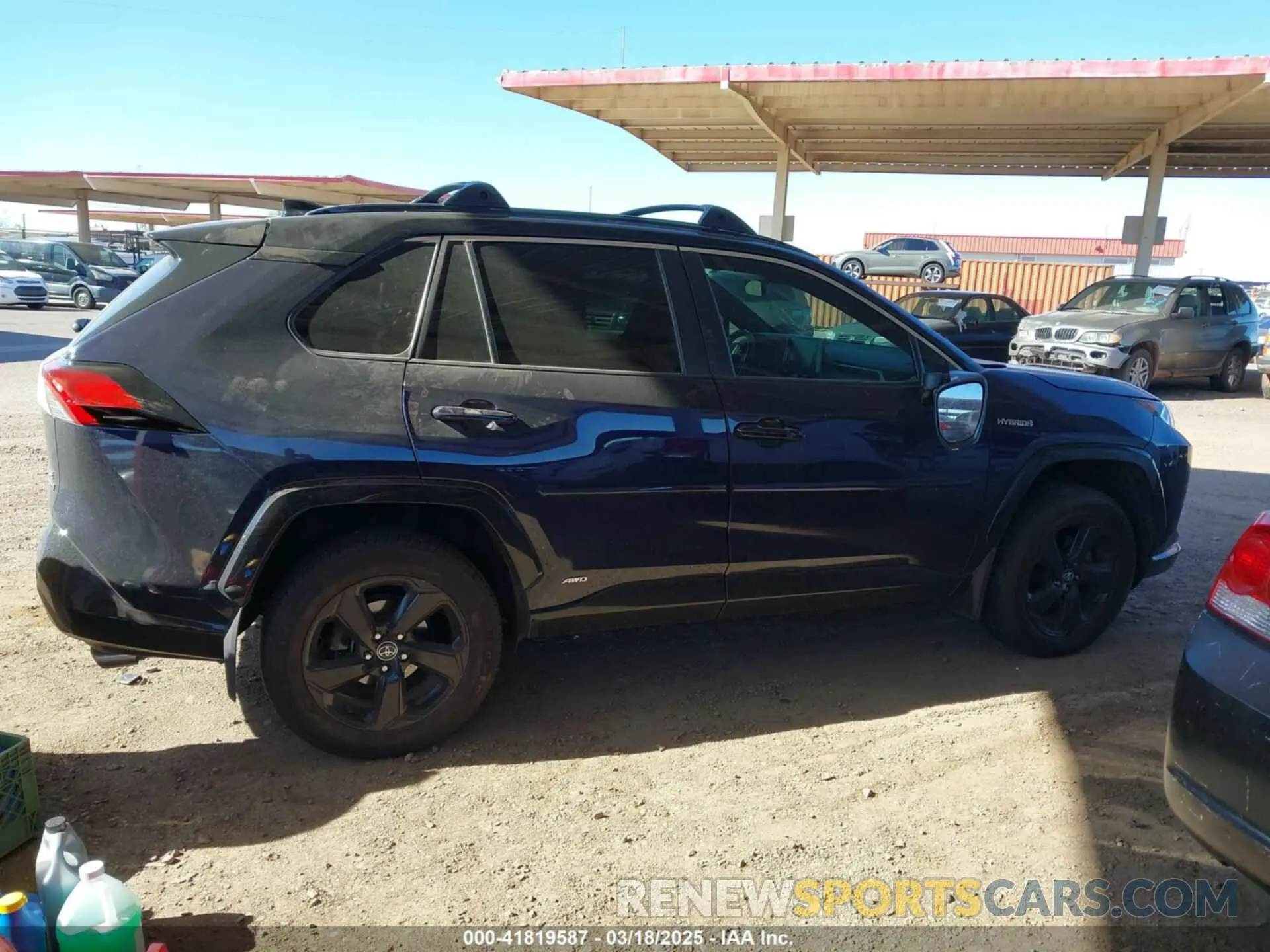 12 fotografías del automóvil dañado 2T3E6RFV2MW003947 TOYOTA RAV4 HYBRID 2021