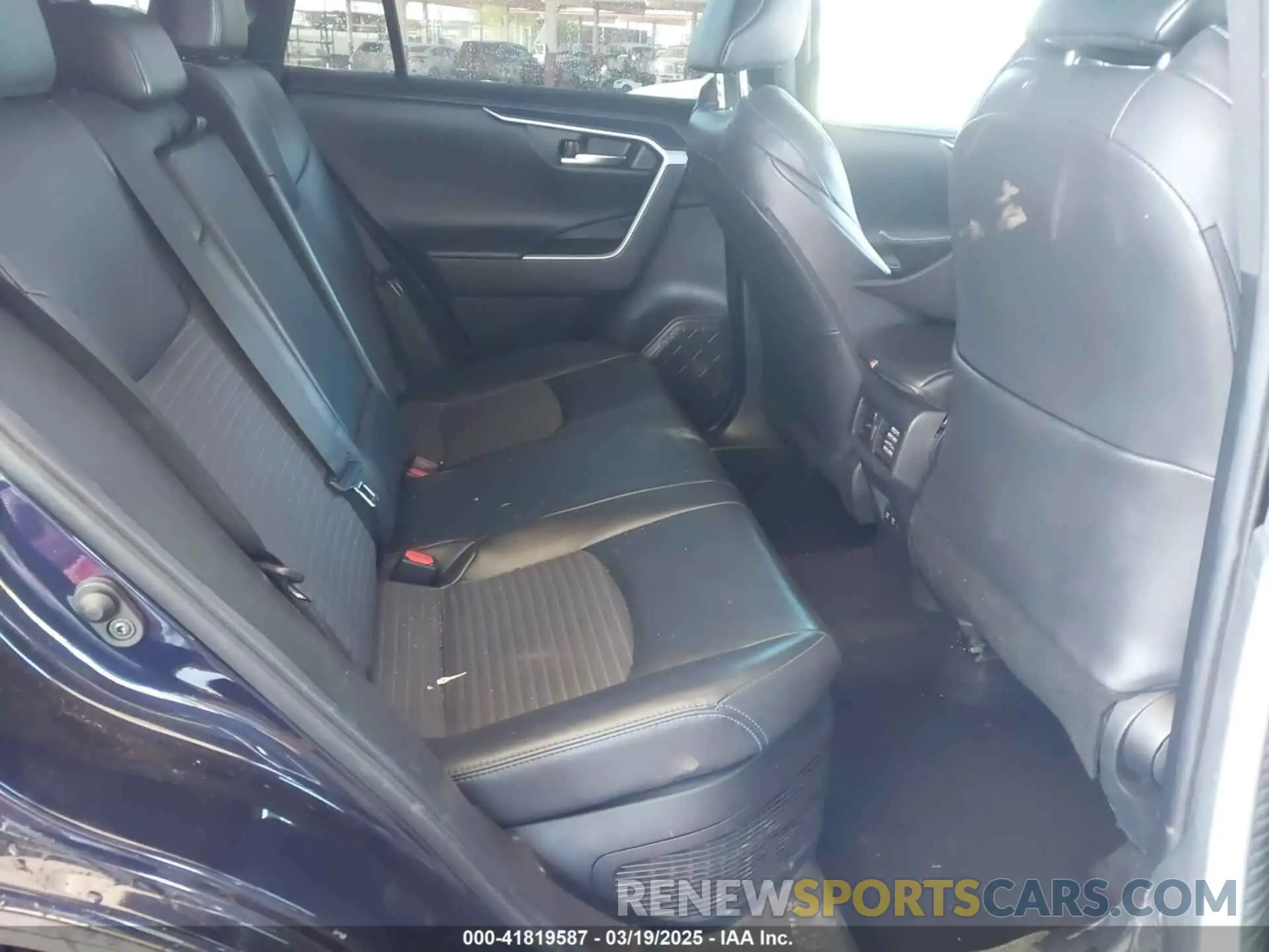 8 fotografías del automóvil dañado 2T3E6RFV2MW003947 TOYOTA RAV4 HYBRID 2021