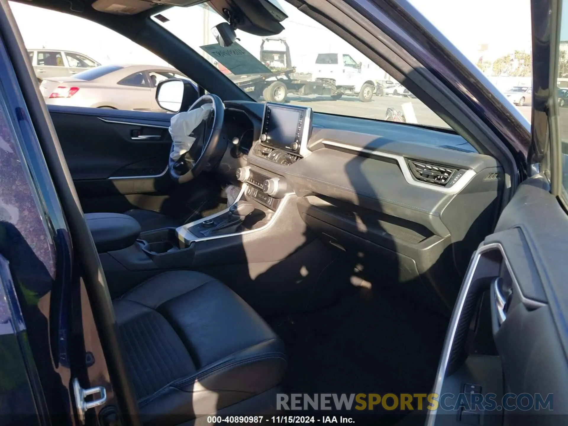 5 fotografías del automóvil dañado 2T3E6RFV5MW015266 TOYOTA RAV4 HYBRID 2021