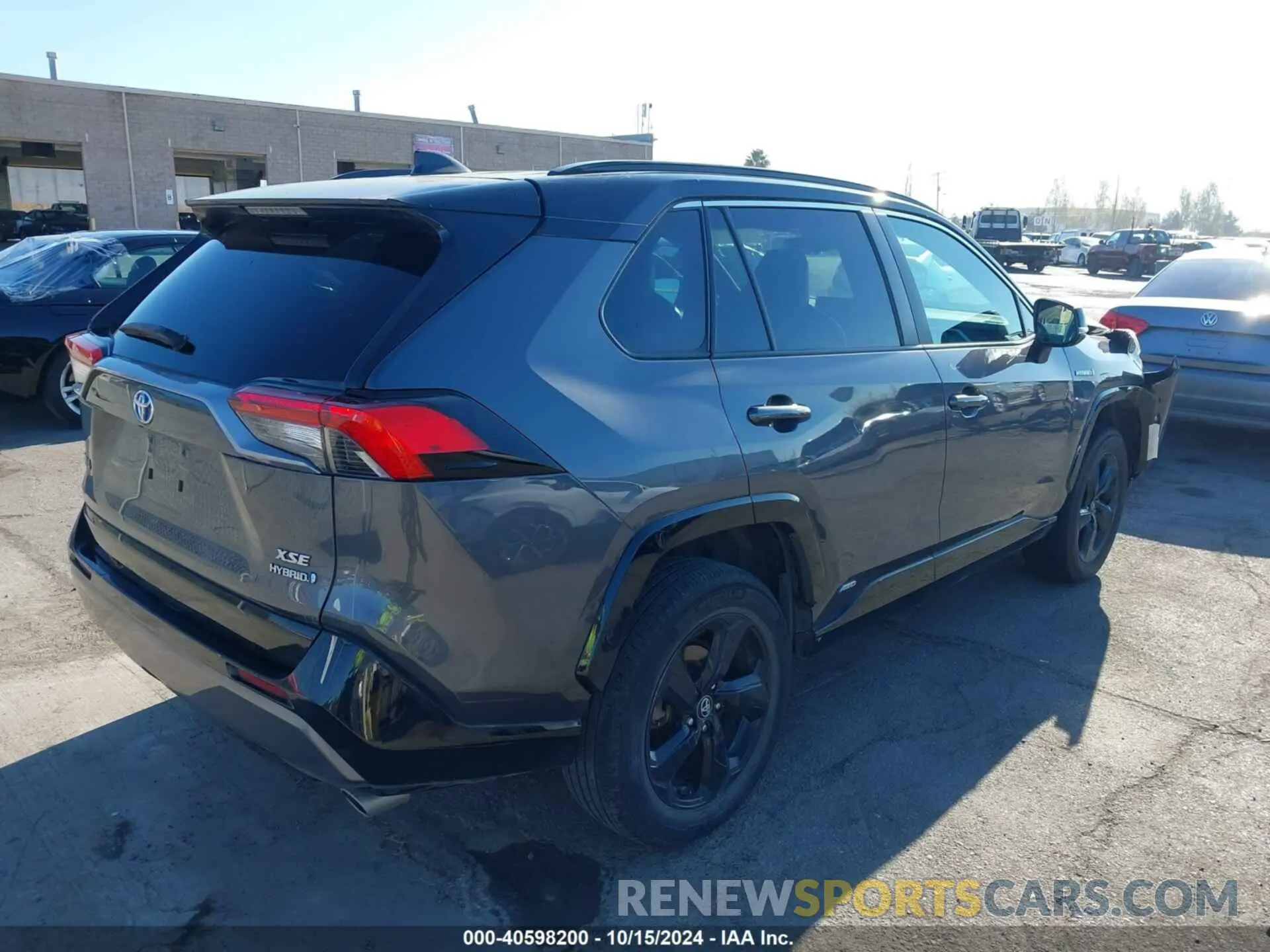 4 fotografías del automóvil dañado 2T3E6RFVXMW009477 TOYOTA RAV4 HYBRID 2021