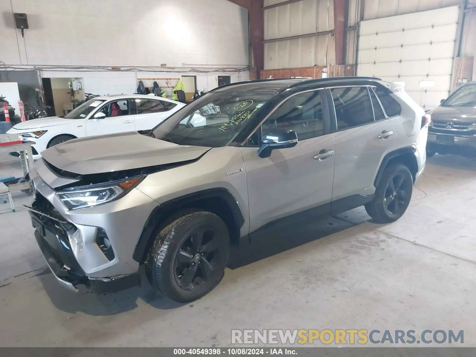 2 fotografías del automóvil dañado 2T3E6RFVXMW020284 TOYOTA RAV4 HYBRID 2021