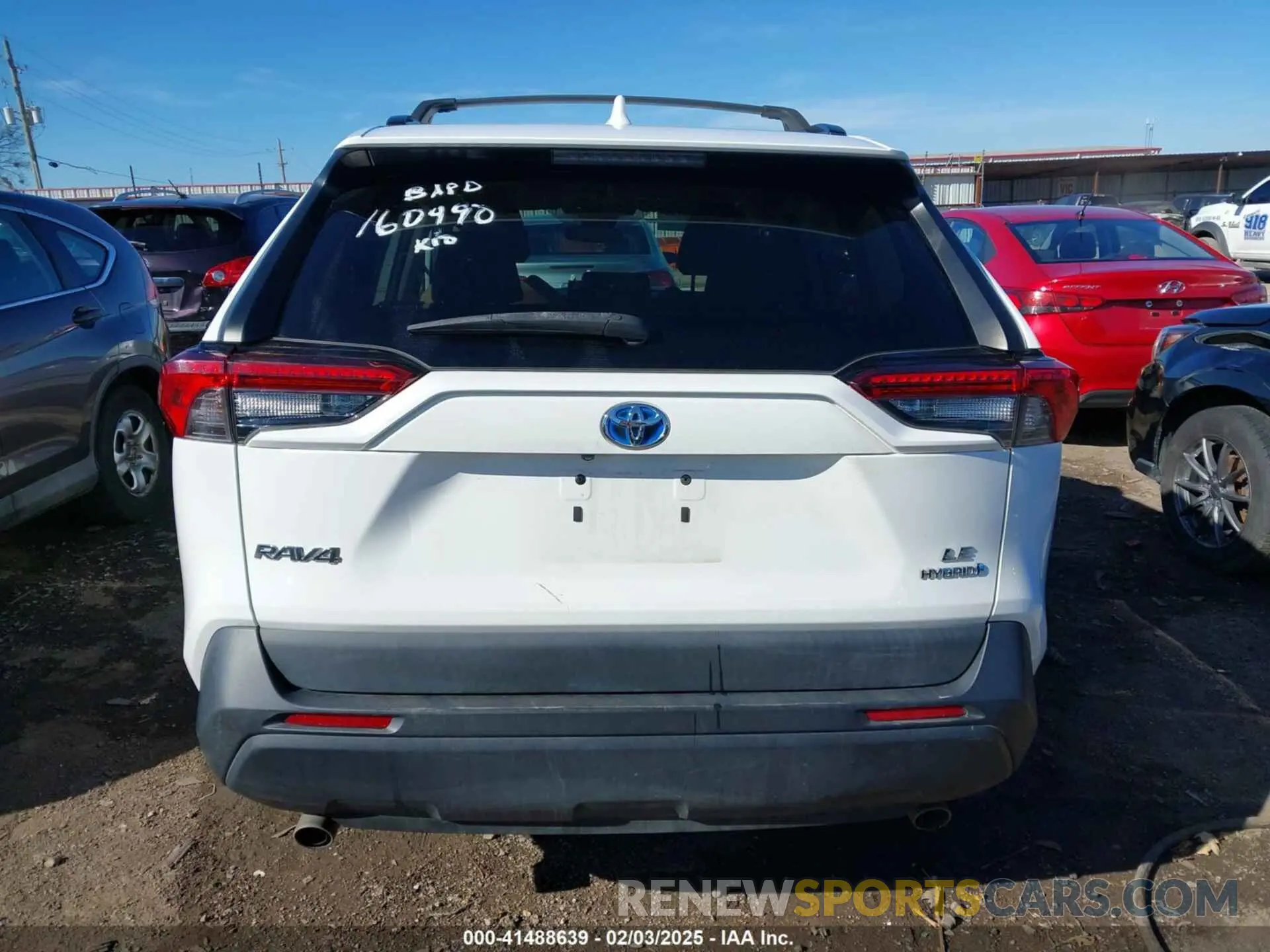 16 fotografías del automóvil dañado 2T3M6RFV8MW015418 TOYOTA RAV4 HYBRID 2021