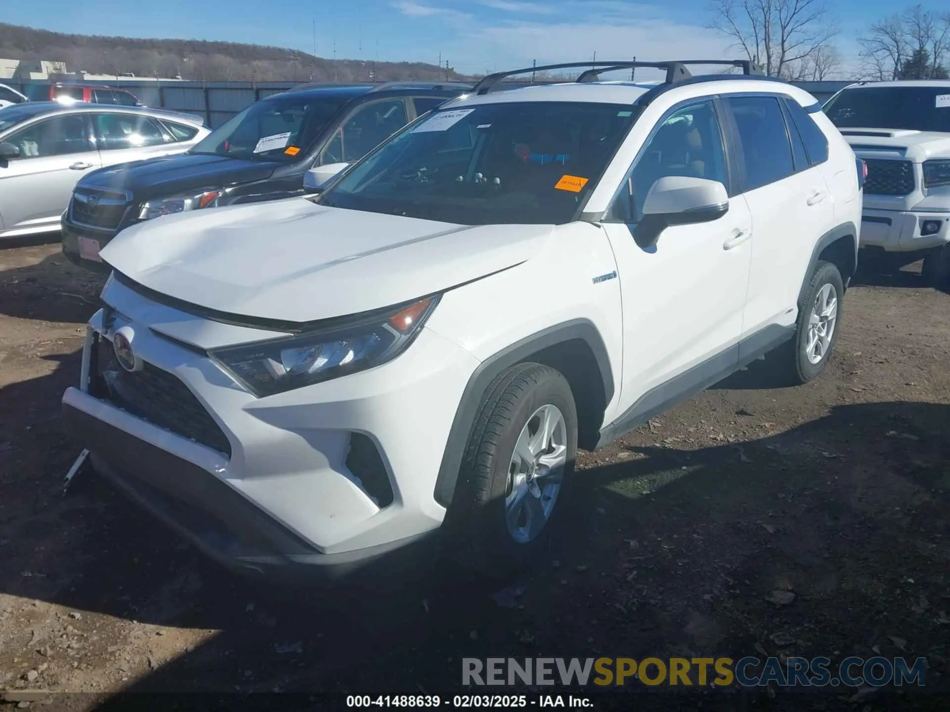 2 fotografías del automóvil dañado 2T3M6RFV8MW015418 TOYOTA RAV4 HYBRID 2021