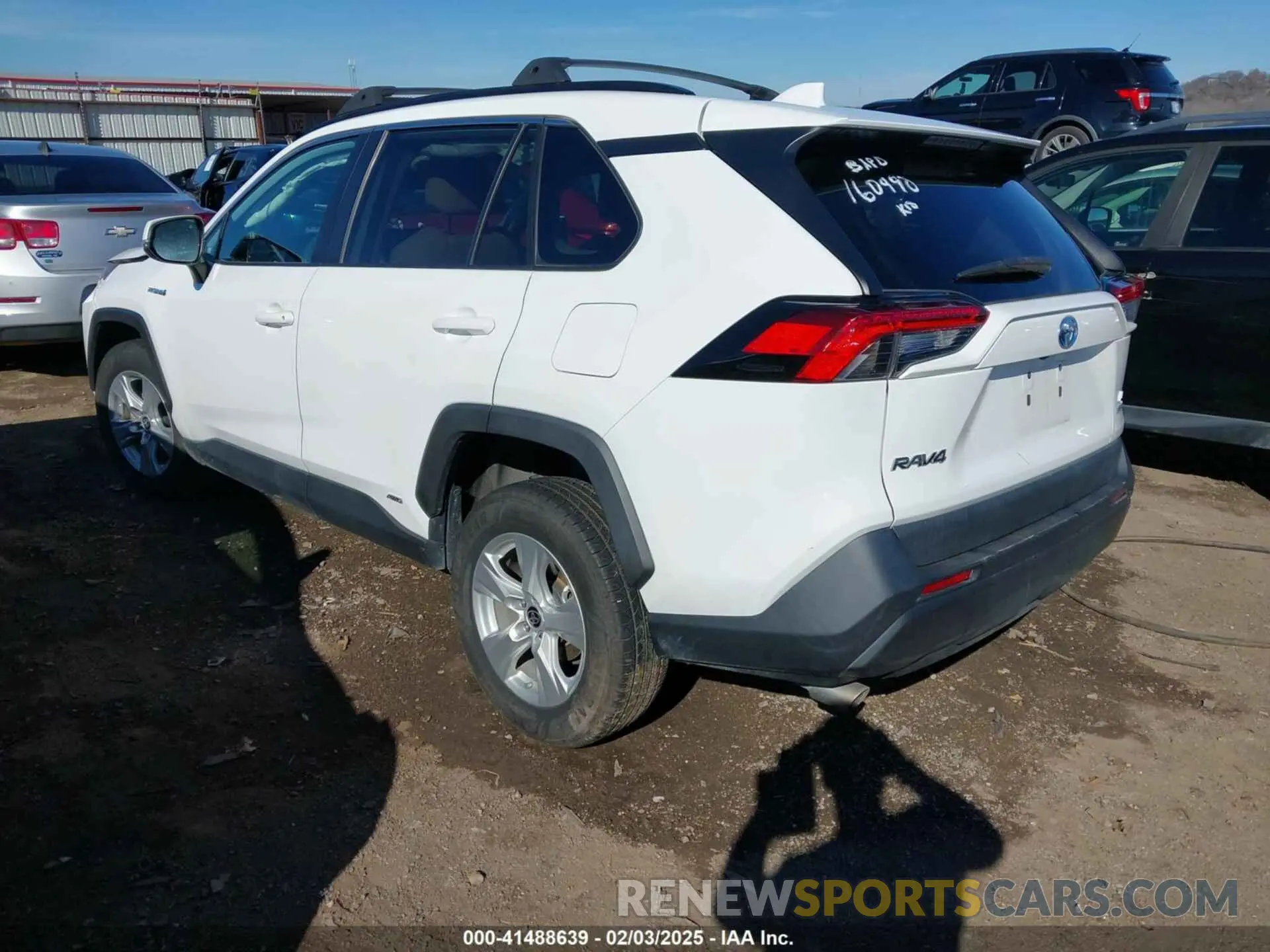 3 fotografías del automóvil dañado 2T3M6RFV8MW015418 TOYOTA RAV4 HYBRID 2021
