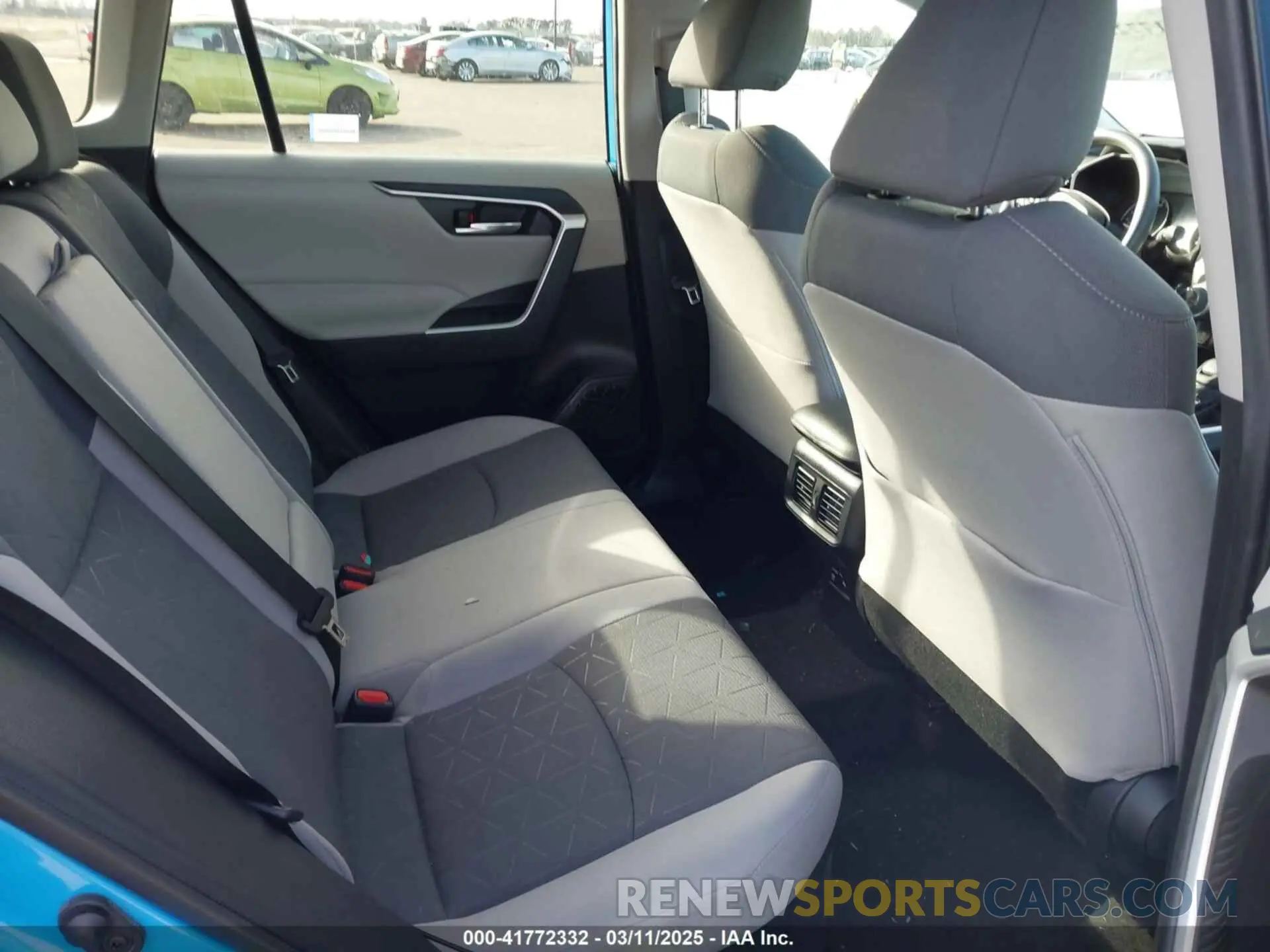 8 fotografías del automóvil dañado 2T3RWRFV5MW113117 TOYOTA RAV4 HYBRID 2021