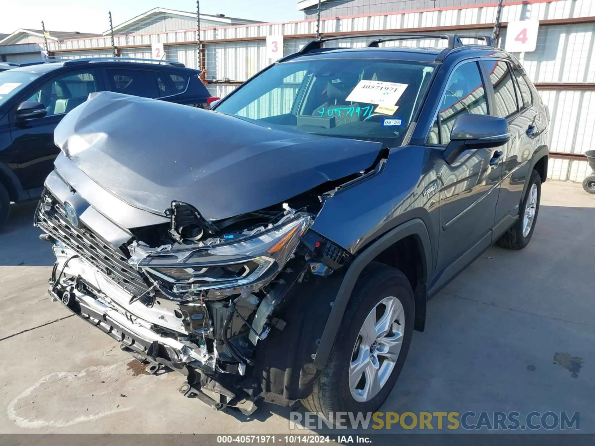 2 fotografías del automóvil dañado 2T3RWRFV8MW116416 TOYOTA RAV4 HYBRID 2021