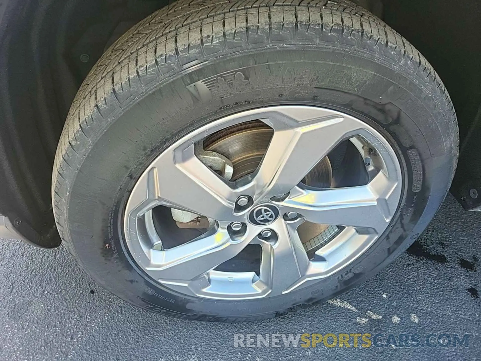 10 fotografías del automóvil dañado 4T3B6RFV3MU034076 TOYOTA RAV4 HYBRID 2021