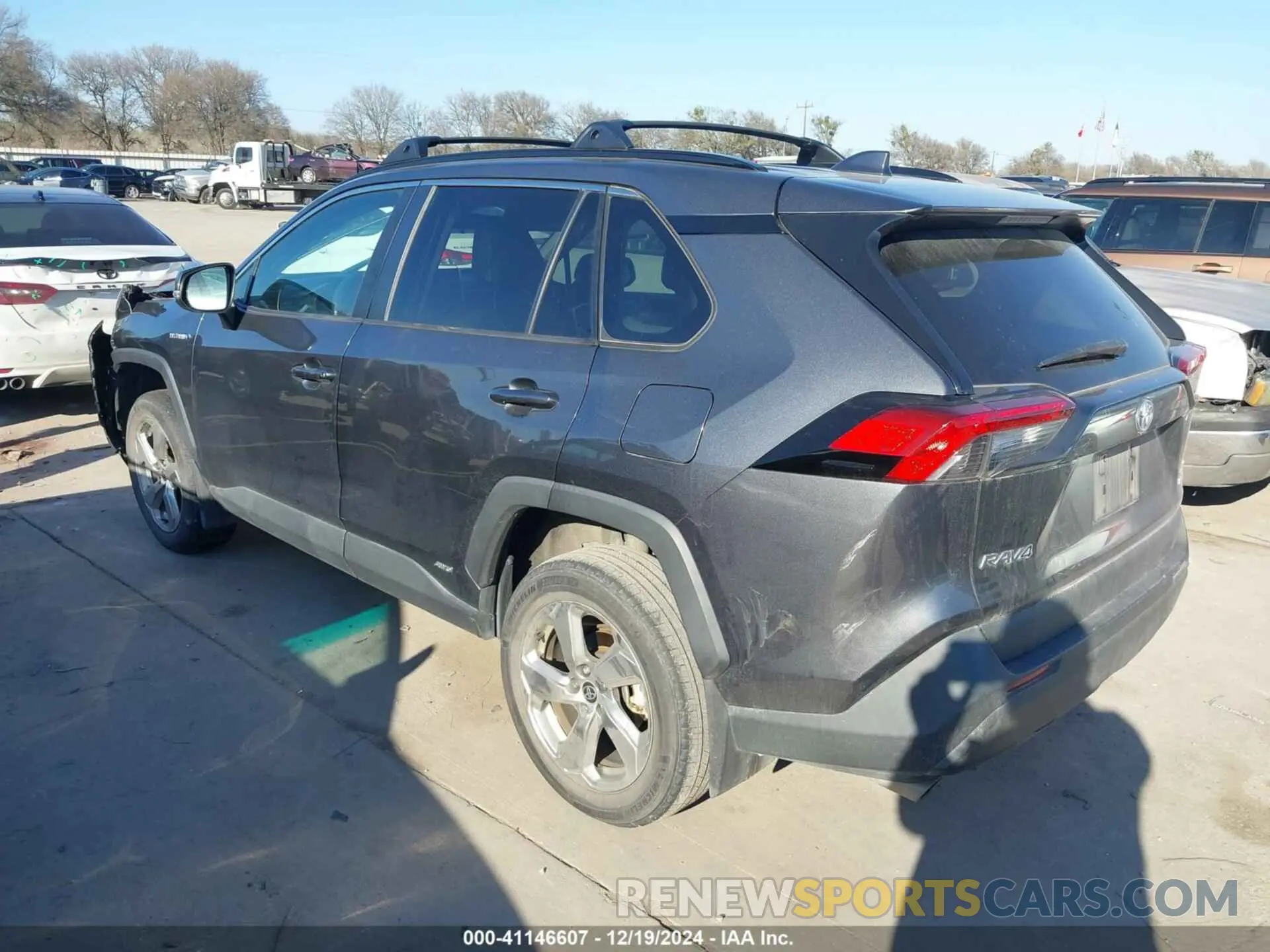 3 fotografías del automóvil dañado 4T3B6RFV4MU041862 TOYOTA RAV4 HYBRID 2021