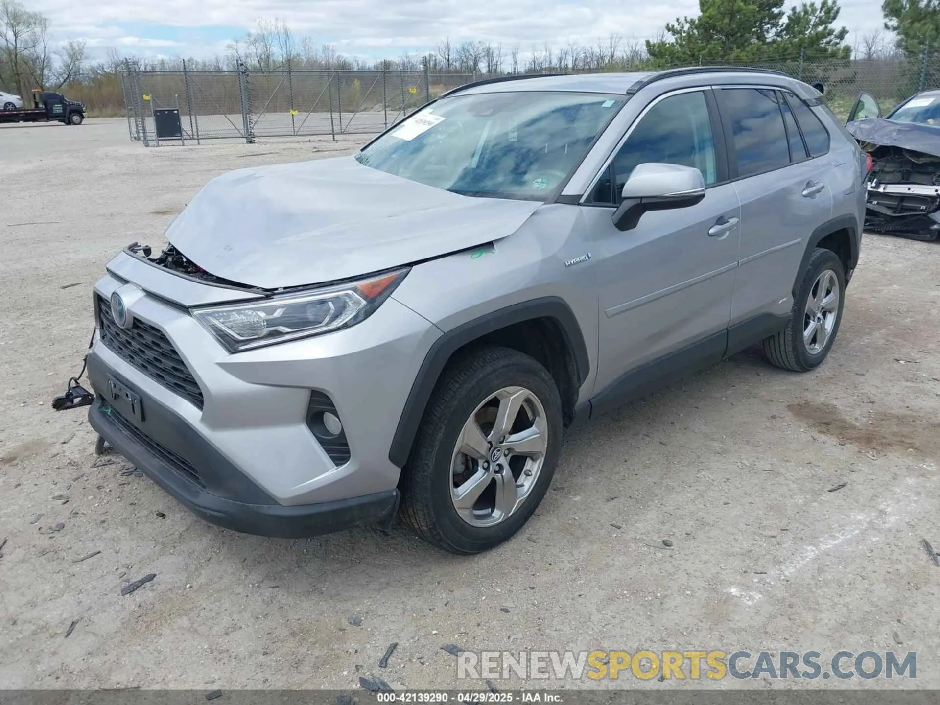 2 fotografías del automóvil dañado 4T3B6RFV6MU021452 TOYOTA RAV4 HYBRID 2021