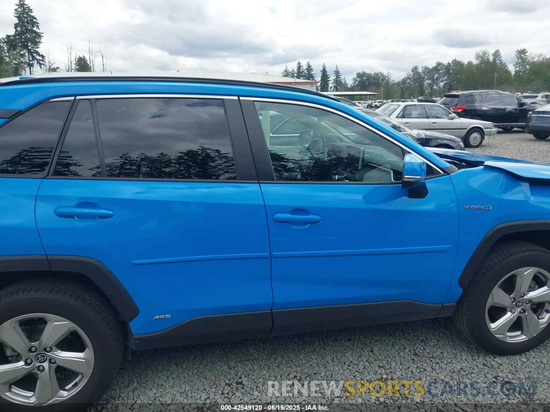 13 fotografías del automóvil dañado 4T3B6RFV6MU048392 TOYOTA RAV4 HYBRID 2021