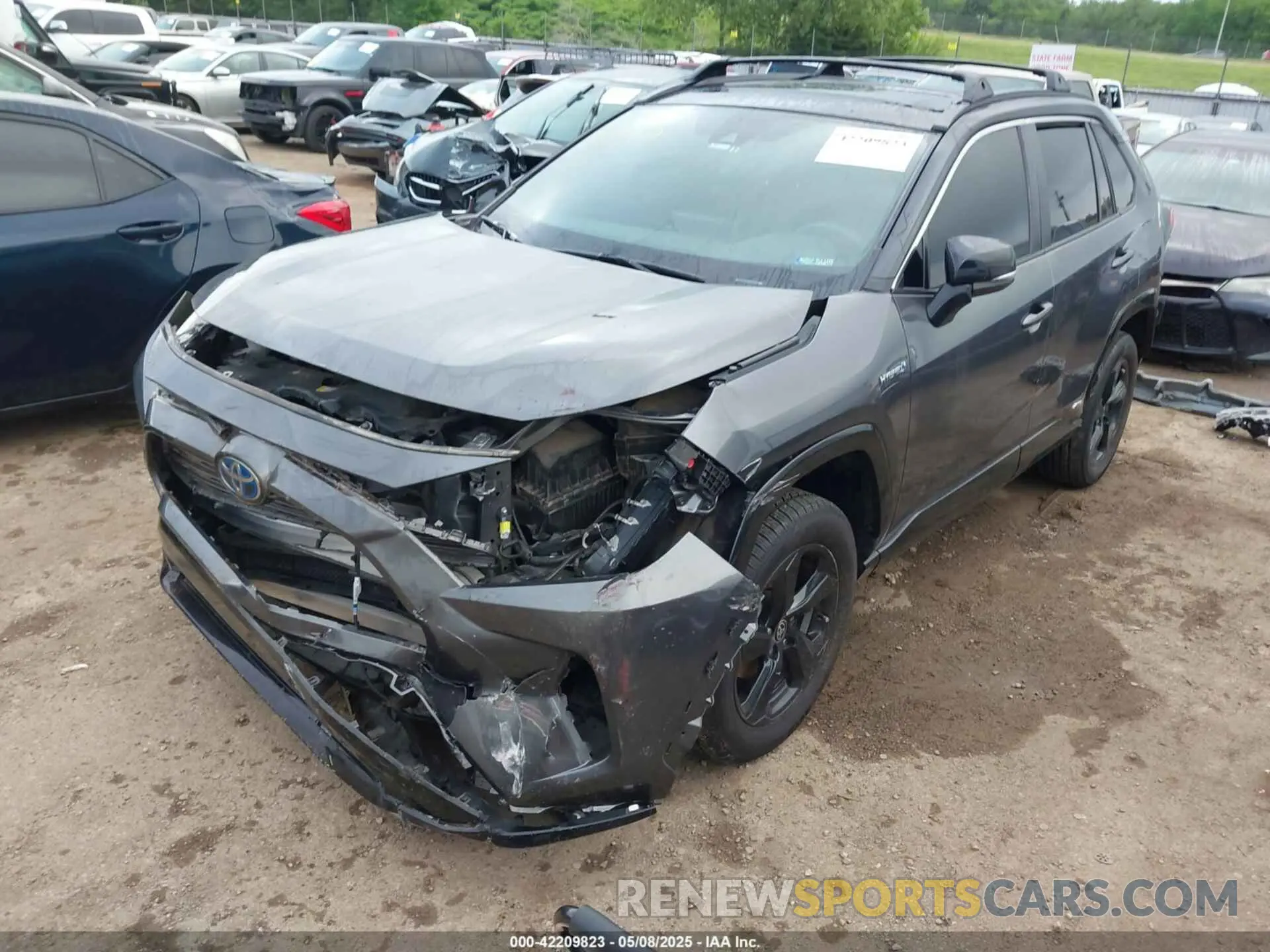 2 fotografías del automóvil dañado 4T3E6RFV0MU059367 TOYOTA RAV4 HYBRID 2021