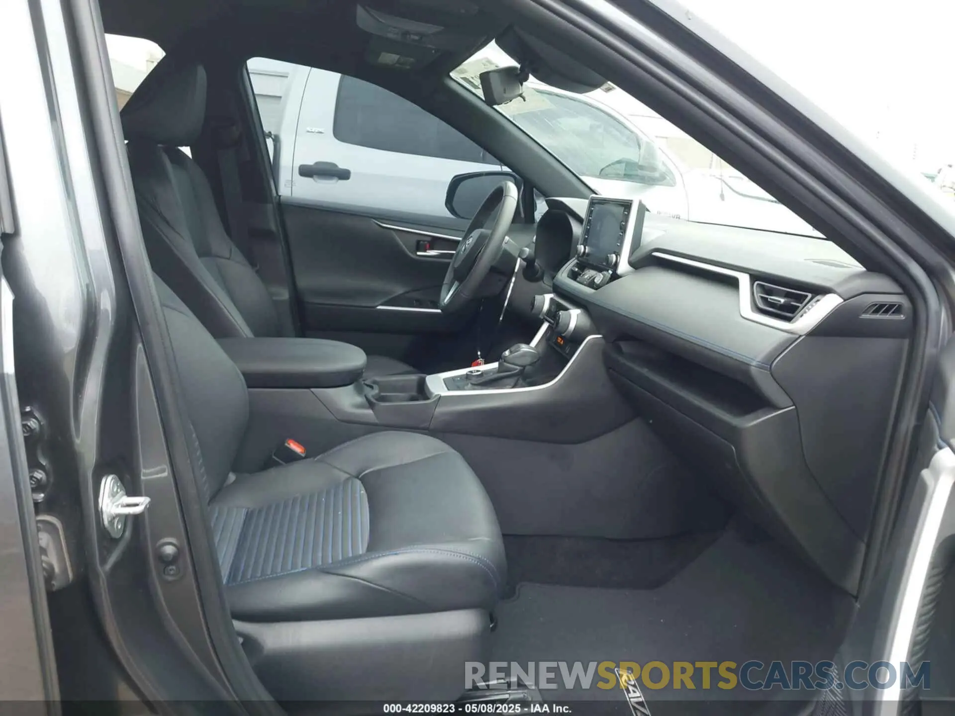 5 fotografías del automóvil dañado 4T3E6RFV0MU059367 TOYOTA RAV4 HYBRID 2021