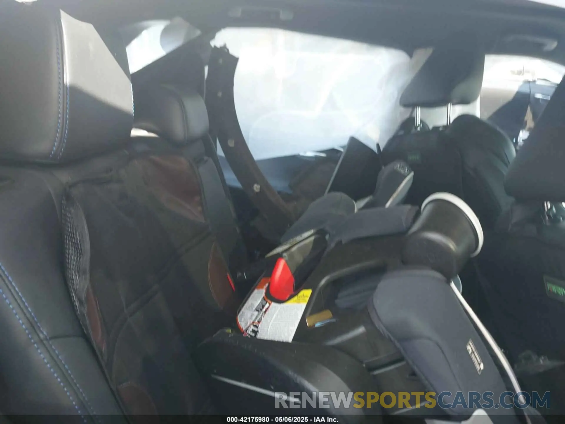 8 fotografías del automóvil dañado 4T3E6RFV3MU055183 TOYOTA RAV4 HYBRID 2021