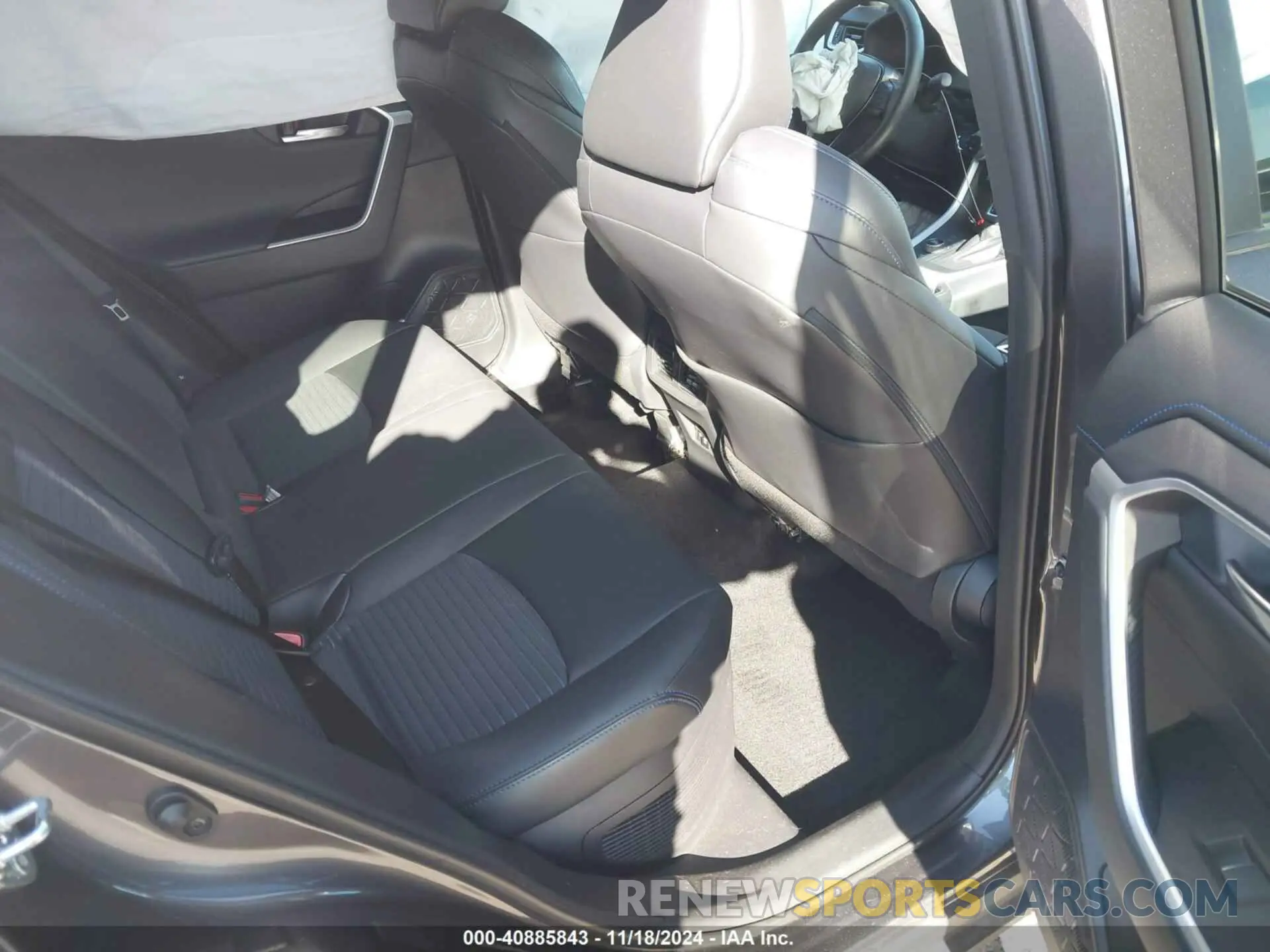 8 fotografías del automóvil dañado 4T3E6RFV6MU046283 TOYOTA RAV4 HYBRID 2021