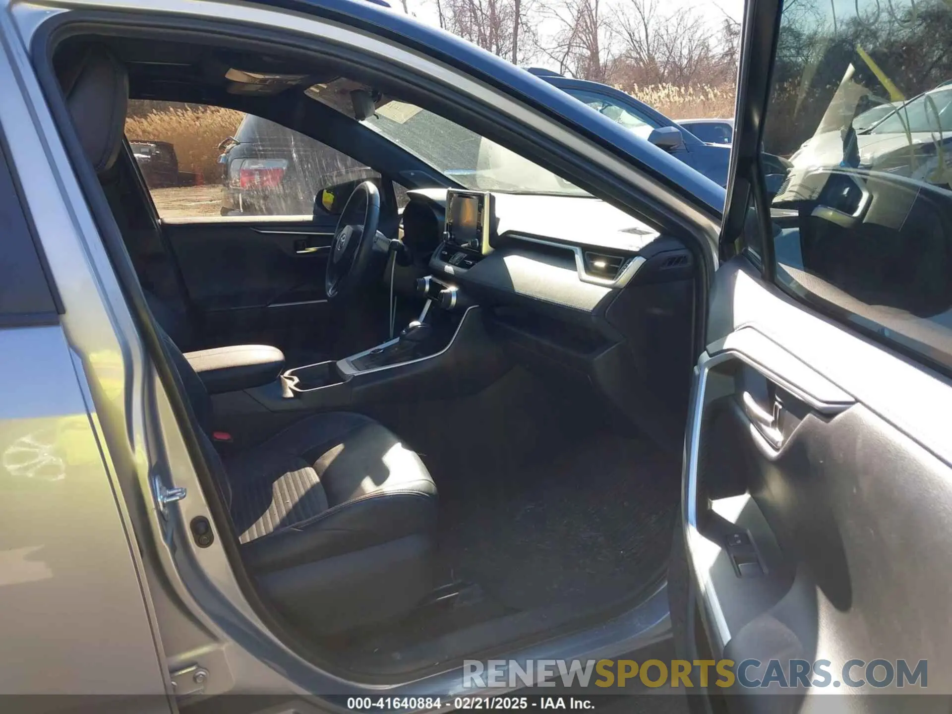 5 fotografías del automóvil dañado 4T3E6RFV7MU033736 TOYOTA RAV4 HYBRID 2021