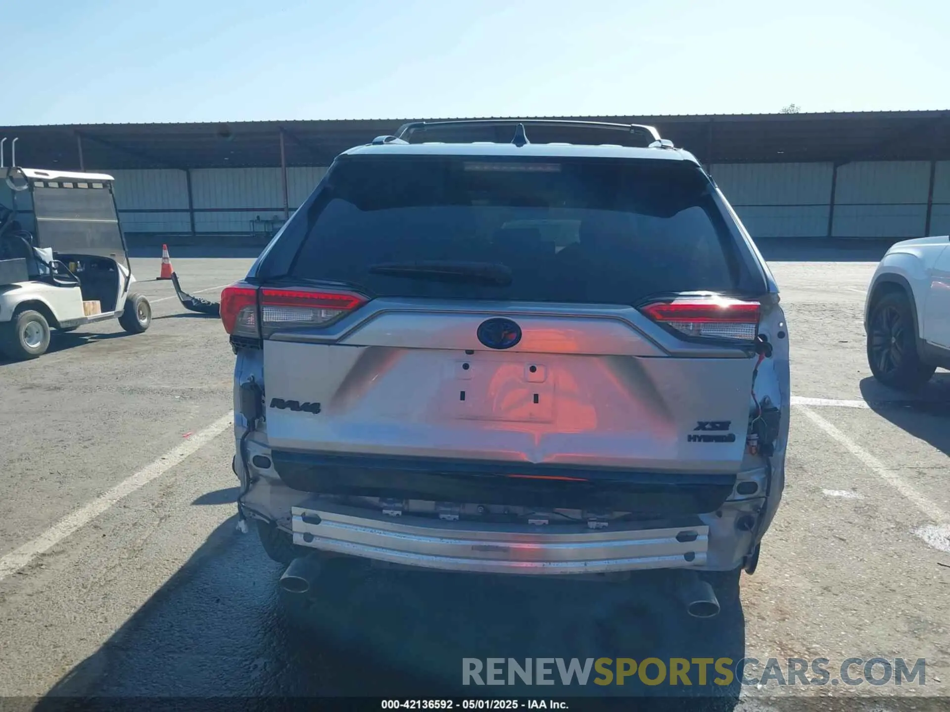 17 fotografías del automóvil dañado 4T3E6RFVXMU016087 TOYOTA RAV4 HYBRID 2021