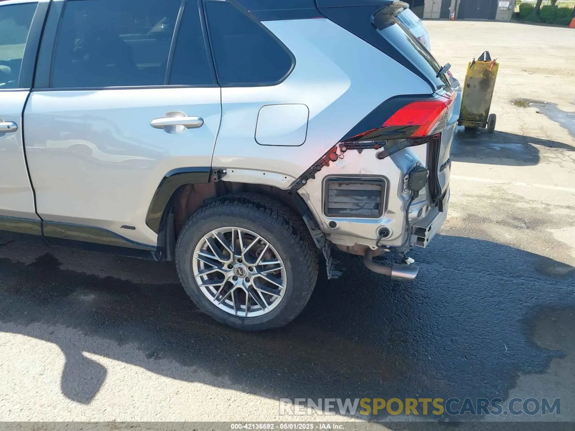 20 fotografías del automóvil dañado 4T3E6RFVXMU016087 TOYOTA RAV4 HYBRID 2021