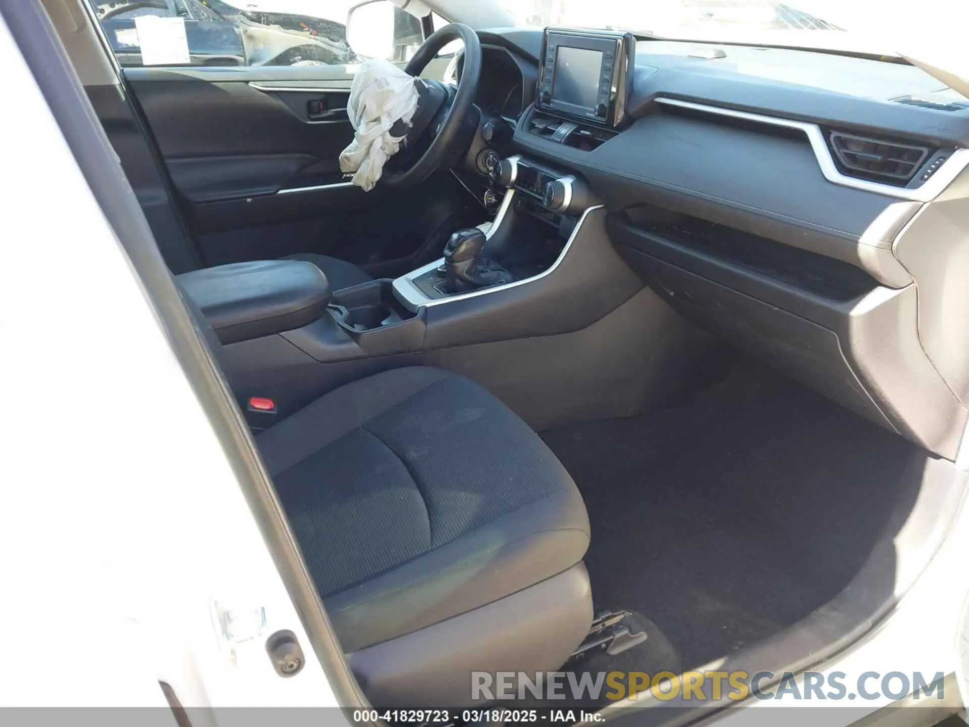 5 fotografías del automóvil dañado 4T3M6RFV7MU027172 TOYOTA RAV4 HYBRID 2021
