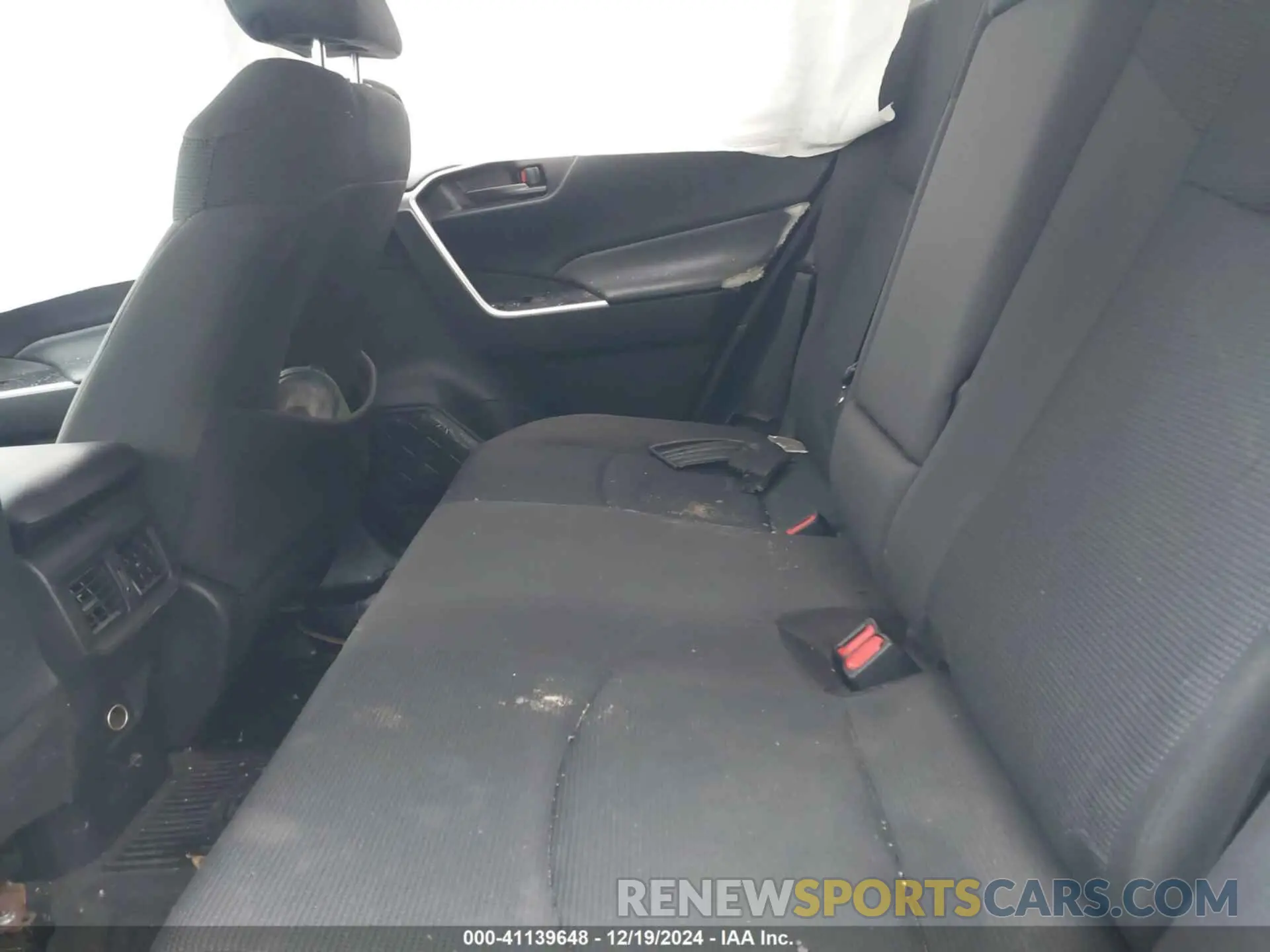 8 fotografías del automóvil dañado 4T3MWRFV6MU027826 TOYOTA RAV4 HYBRID 2021