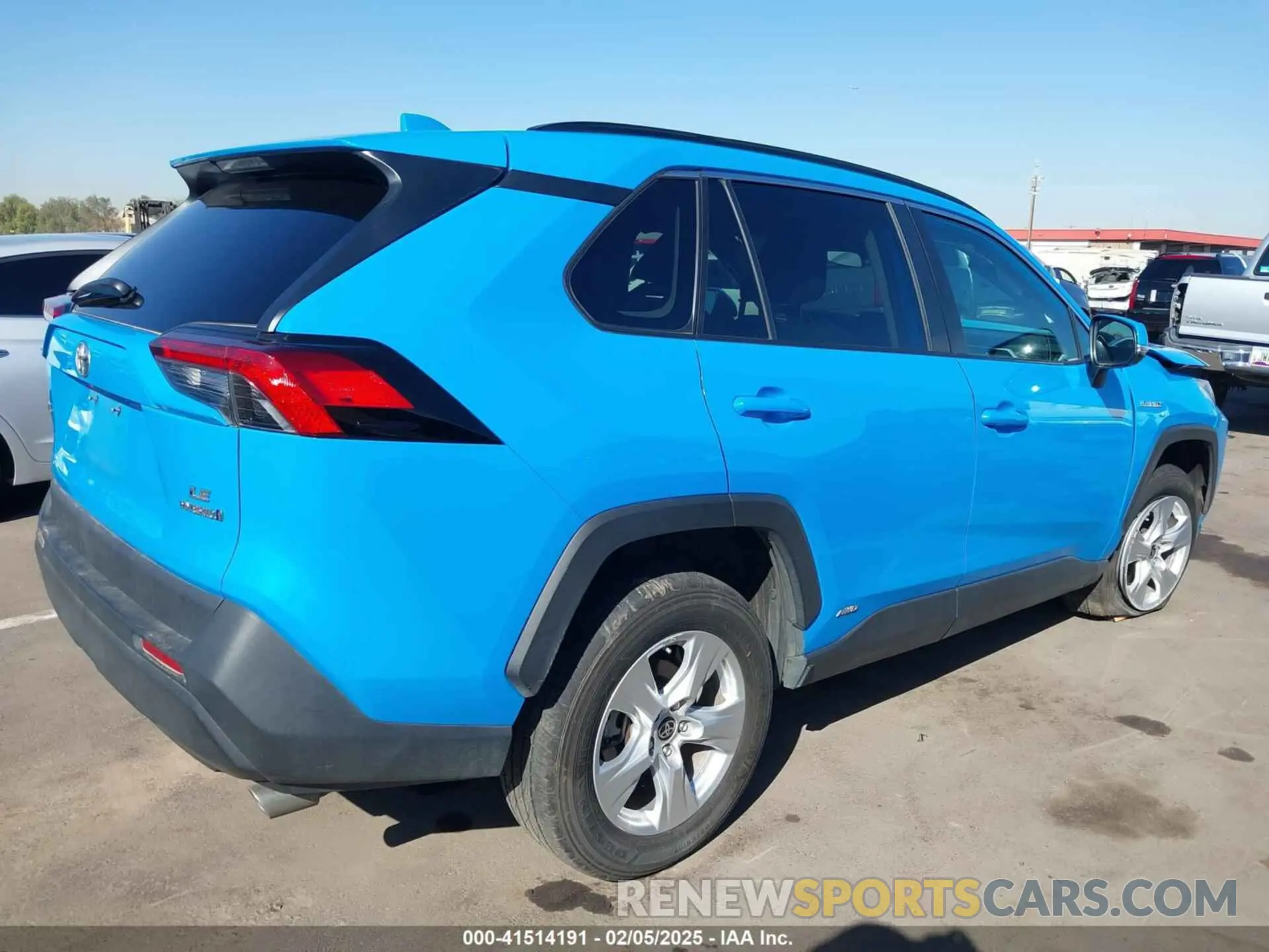 4 fotografías del automóvil dañado 4T3MWRFVXMU023035 TOYOTA RAV4 HYBRID 2021