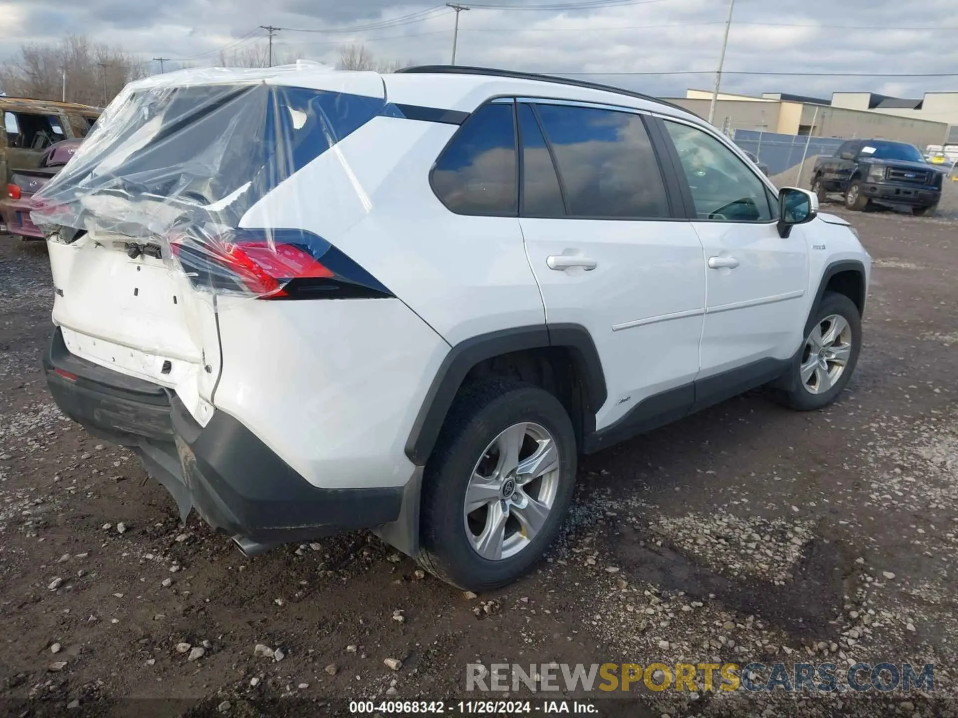 4 fotografías del automóvil dañado 4T3MWRFVXMU027229 TOYOTA RAV4 HYBRID 2021