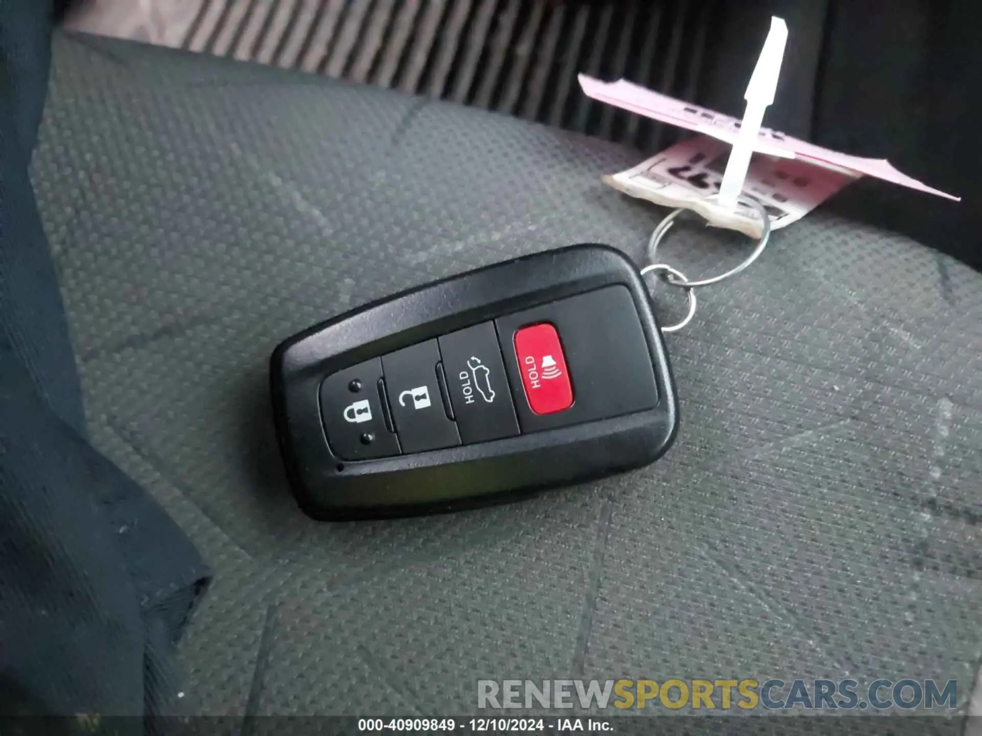 11 fotografías del automóvil dañado 4T3R6RFV0MU019033 TOYOTA RAV4 HYBRID 2021