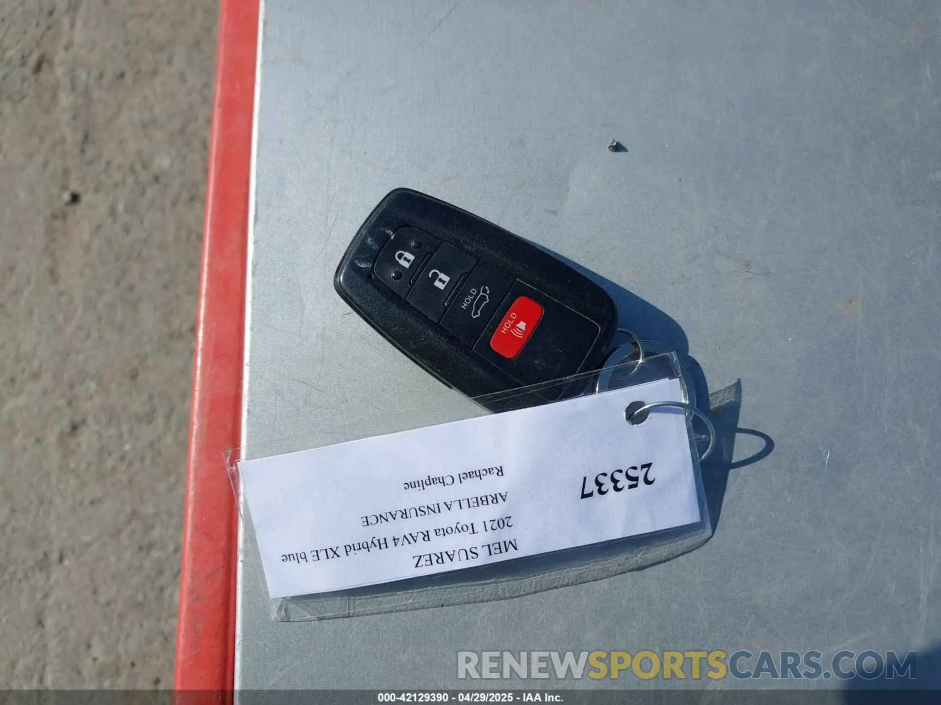 11 fotografías del automóvil dañado 4T3R6RFV2MU018403 TOYOTA RAV4 HYBRID 2021