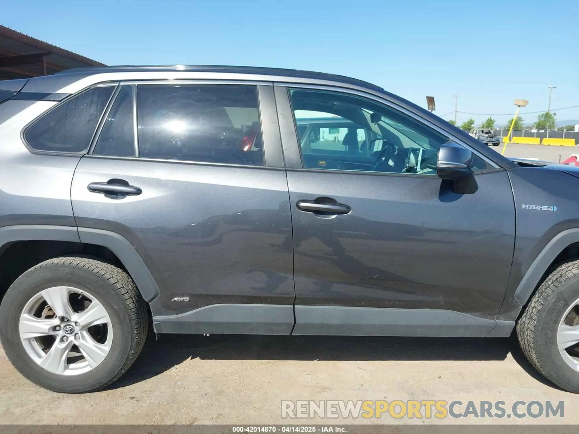 13 fotografías del automóvil dañado 4T3R6RFV3MU018796 TOYOTA RAV4 HYBRID 2021