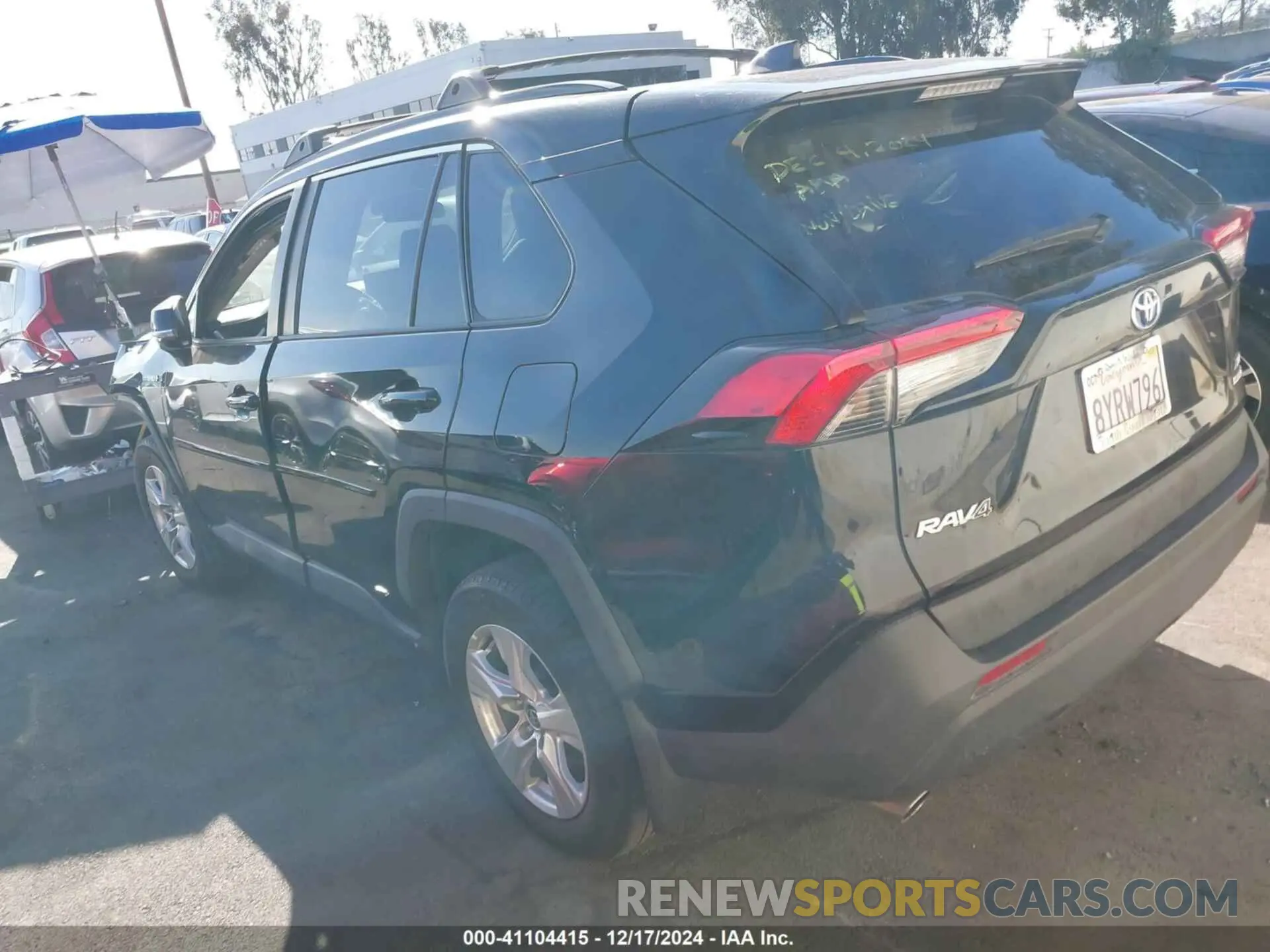 3 fotografías del automóvil dañado 4T3RWRFV0MU035149 TOYOTA RAV4 HYBRID 2021