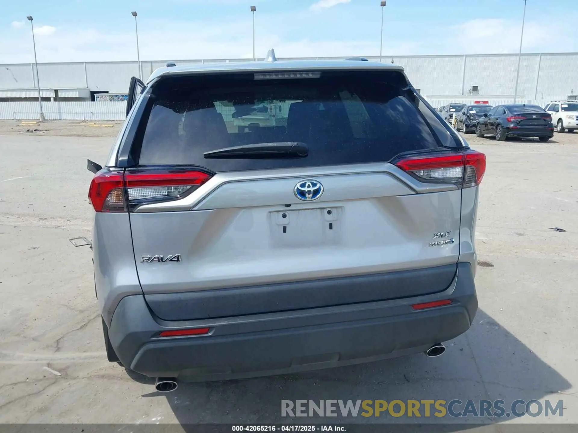 16 fotografías del automóvil dañado 4T3RWRFV1MU040120 TOYOTA RAV4 HYBRID 2021