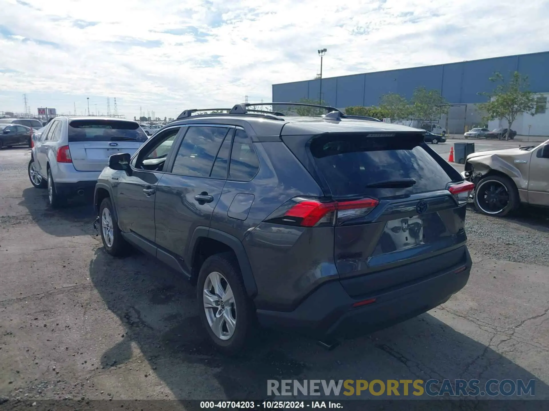 3 fotografías del automóvil dañado 4T3RWRFV2MU032981 TOYOTA RAV4 HYBRID 2021