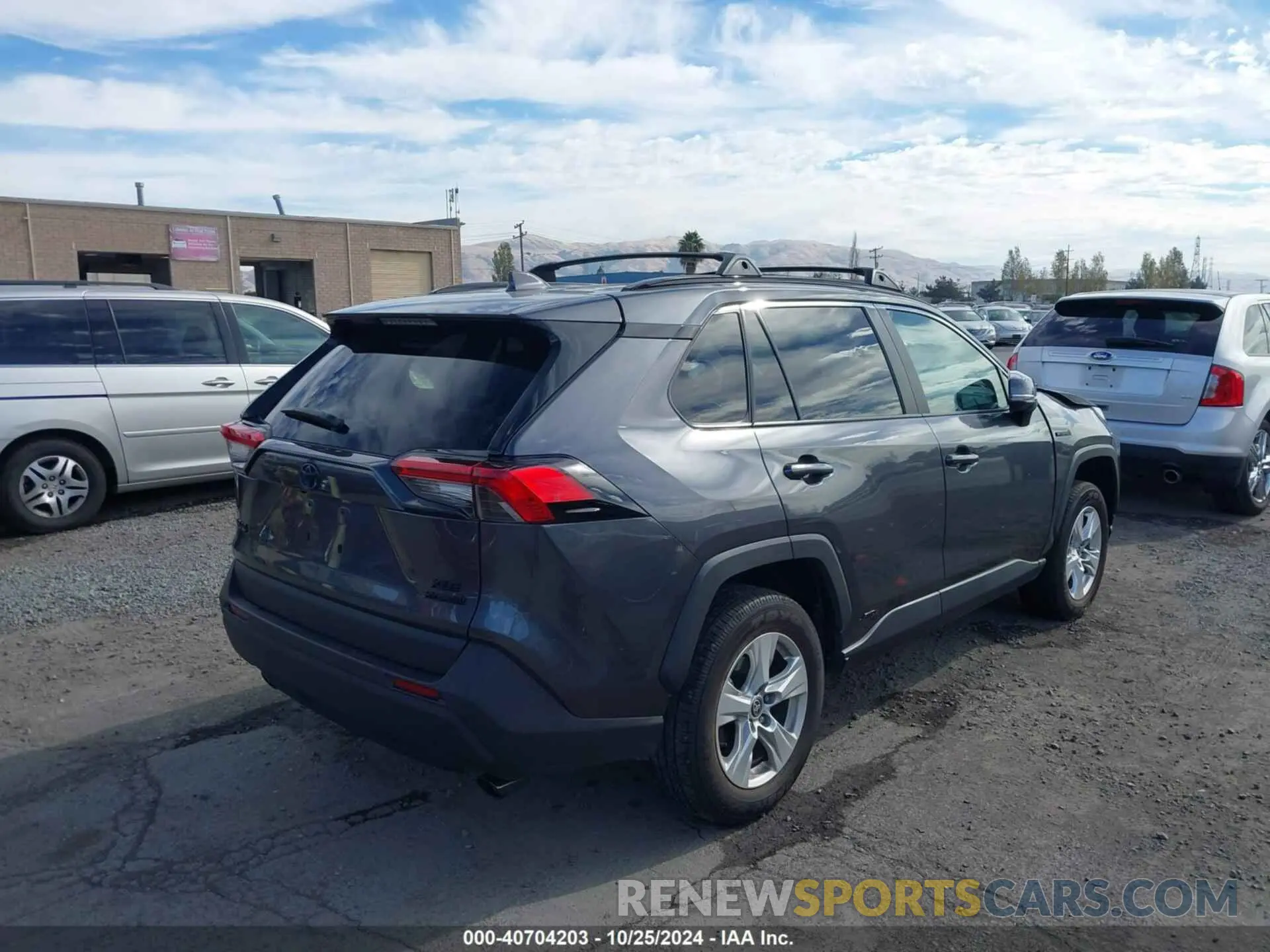4 fotografías del automóvil dañado 4T3RWRFV2MU032981 TOYOTA RAV4 HYBRID 2021