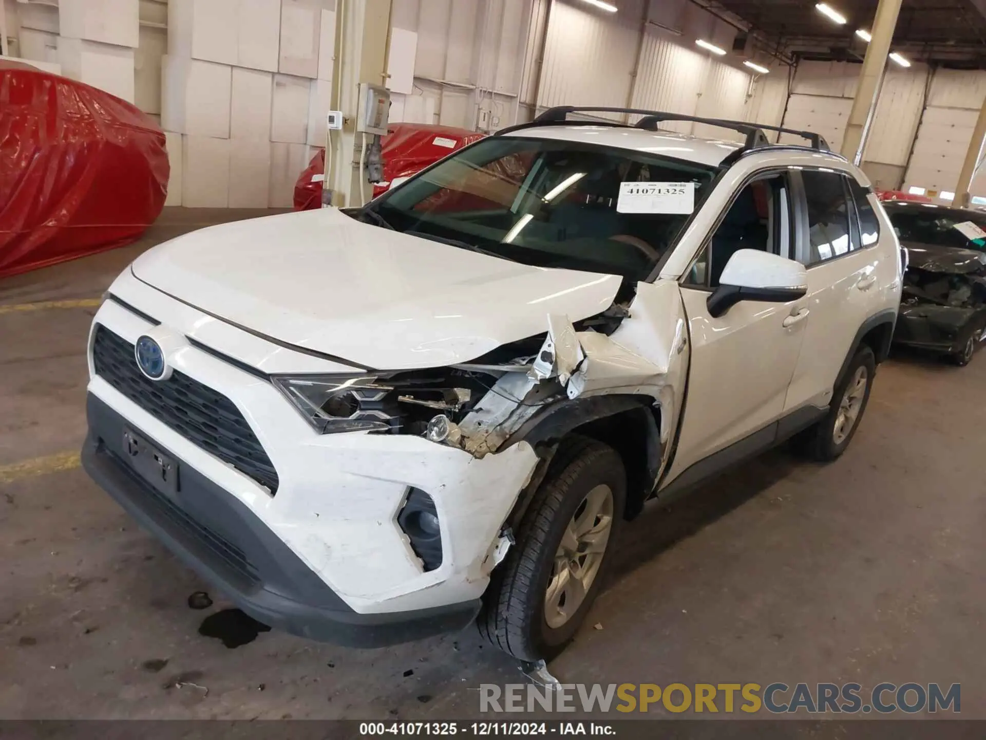 2 fotografías del automóvil dañado 4T3RWRFV8MU033987 TOYOTA RAV4 HYBRID 2021