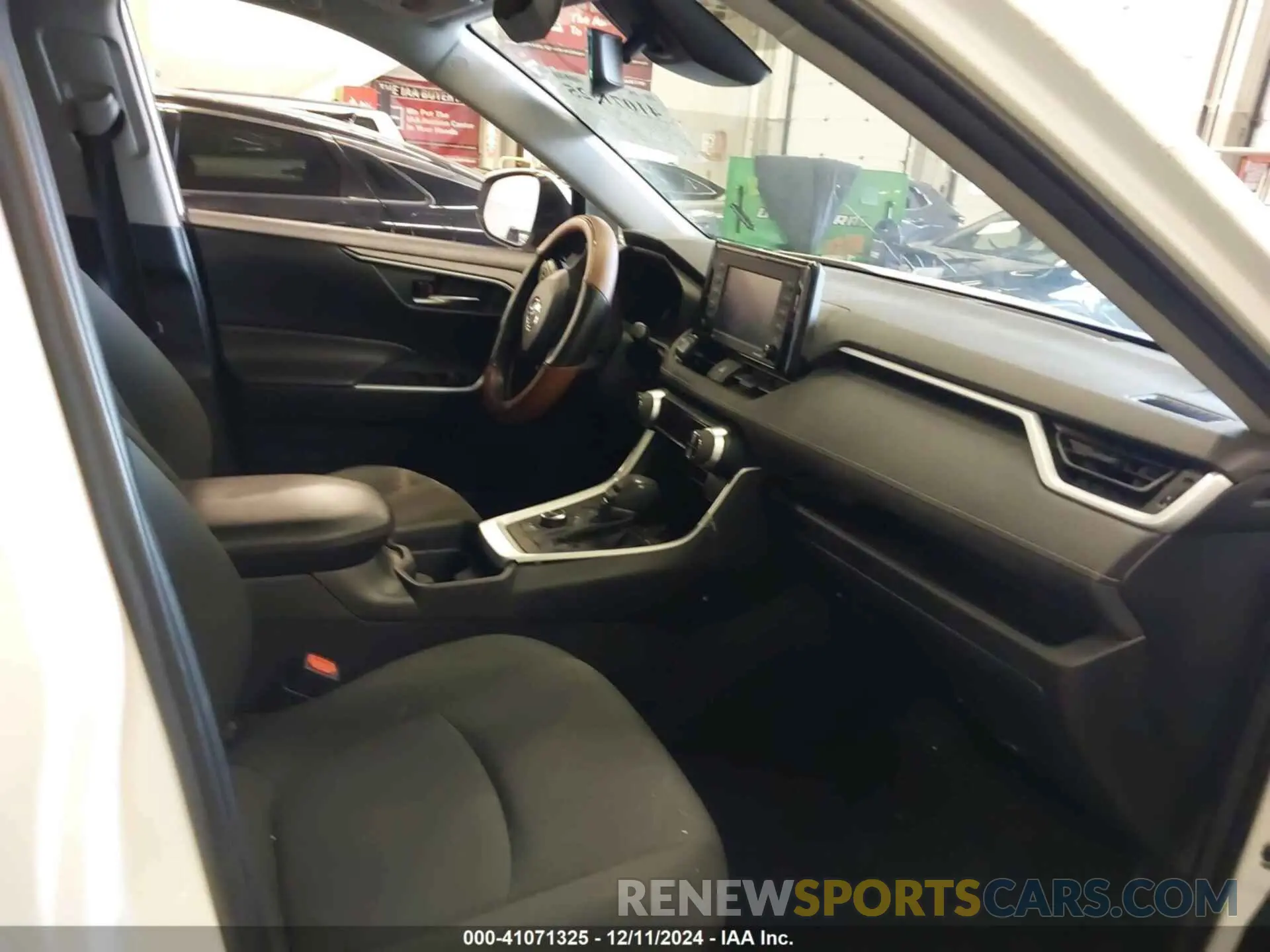 5 fotografías del automóvil dañado 4T3RWRFV8MU033987 TOYOTA RAV4 HYBRID 2021