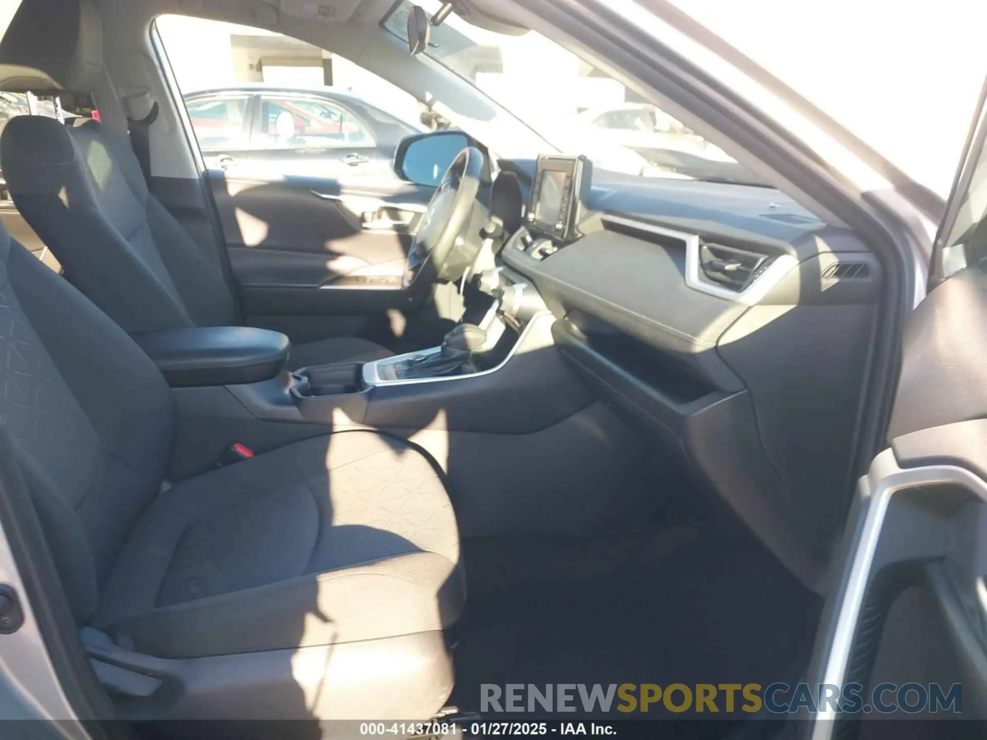 5 fotografías del automóvil dañado 4T3RWRFV8MU041314 TOYOTA RAV4 HYBRID 2021