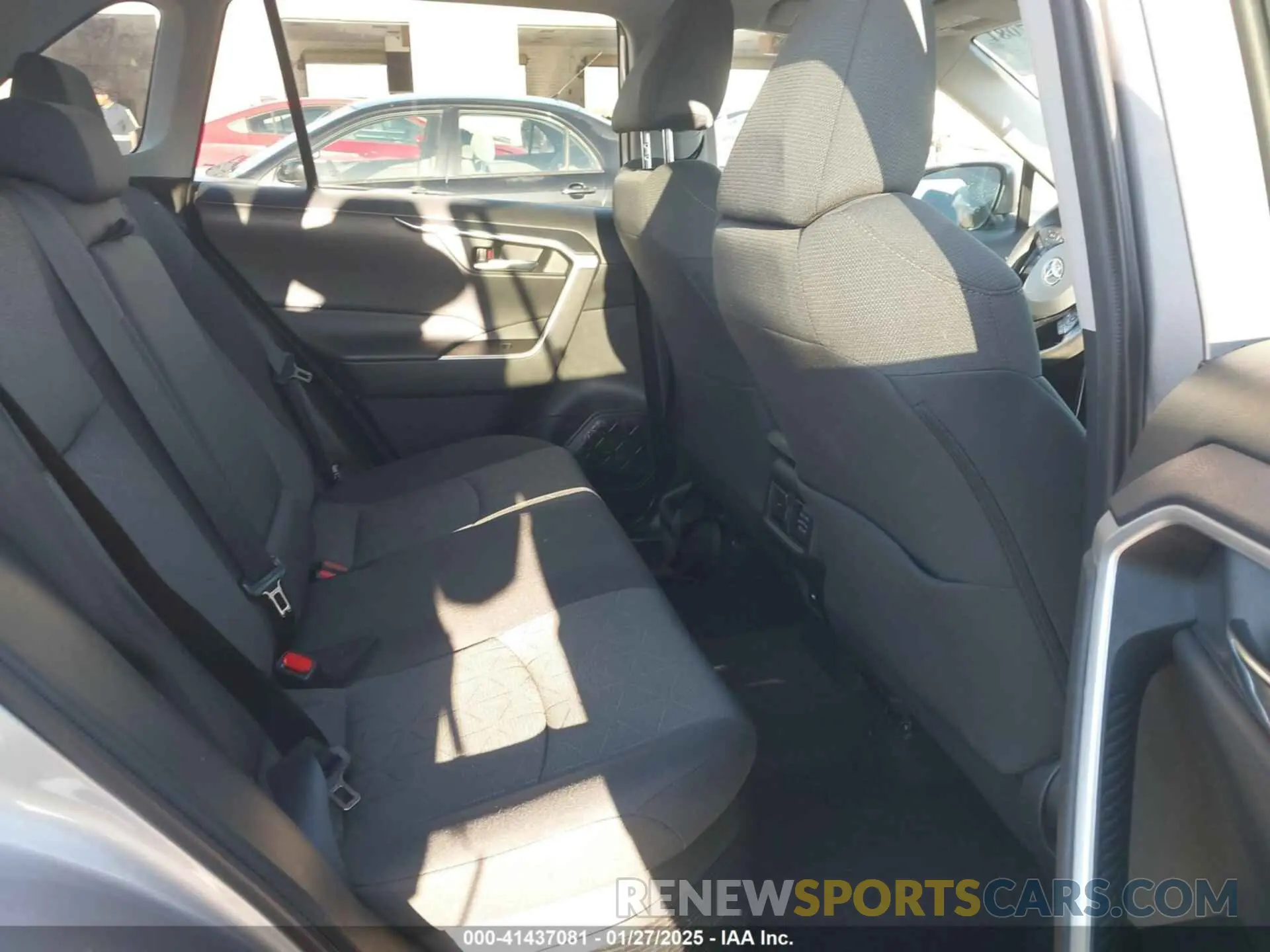 8 fotografías del automóvil dañado 4T3RWRFV8MU041314 TOYOTA RAV4 HYBRID 2021