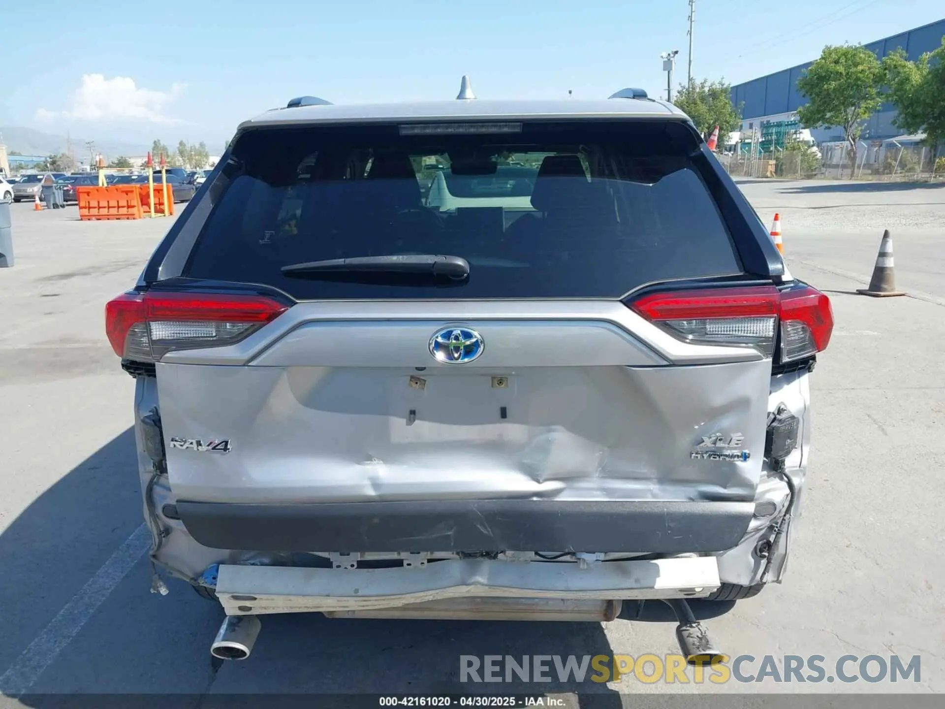 17 fotografías del automóvil dañado JTMB6RFV5MD015347 TOYOTA RAV4 HYBRID 2021