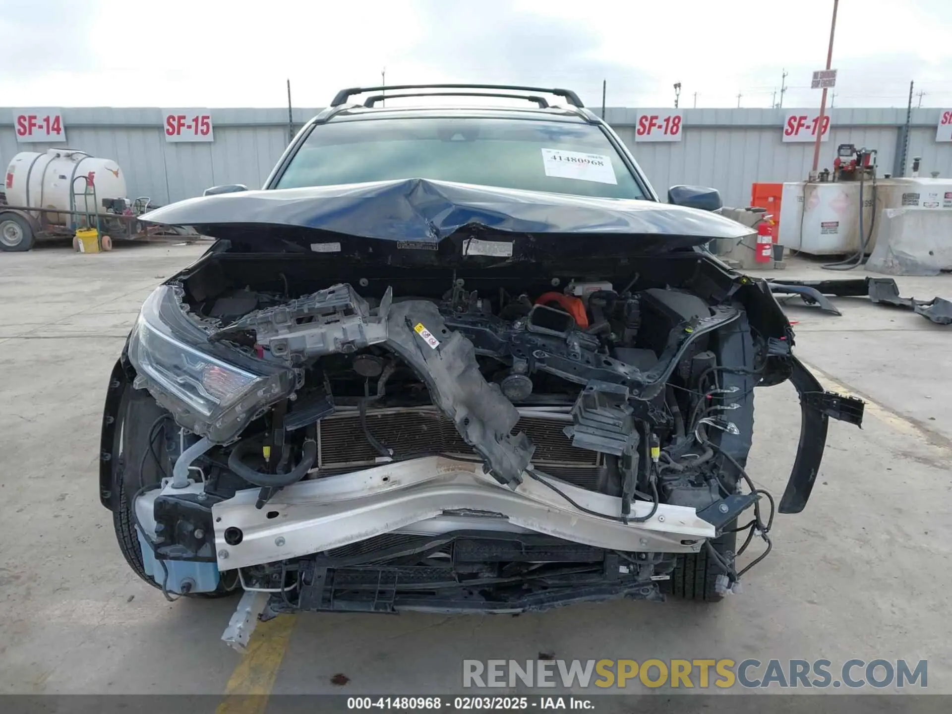 13 fotografías del automóvil dañado JTMB6RFVXMD039689 TOYOTA RAV4 HYBRID 2021