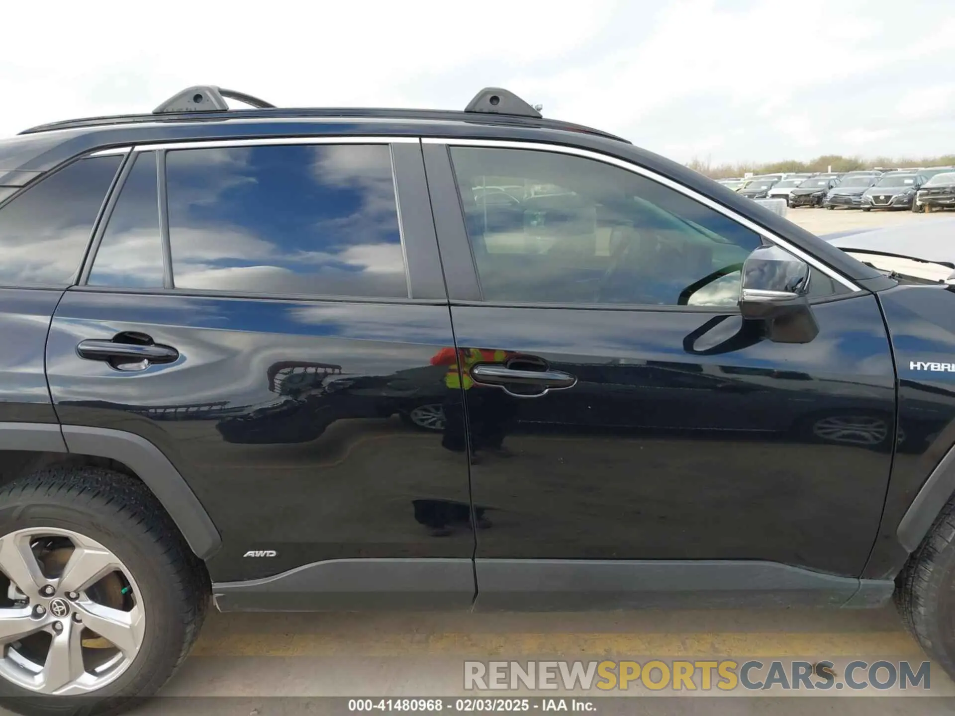14 fotografías del automóvil dañado JTMB6RFVXMD039689 TOYOTA RAV4 HYBRID 2021